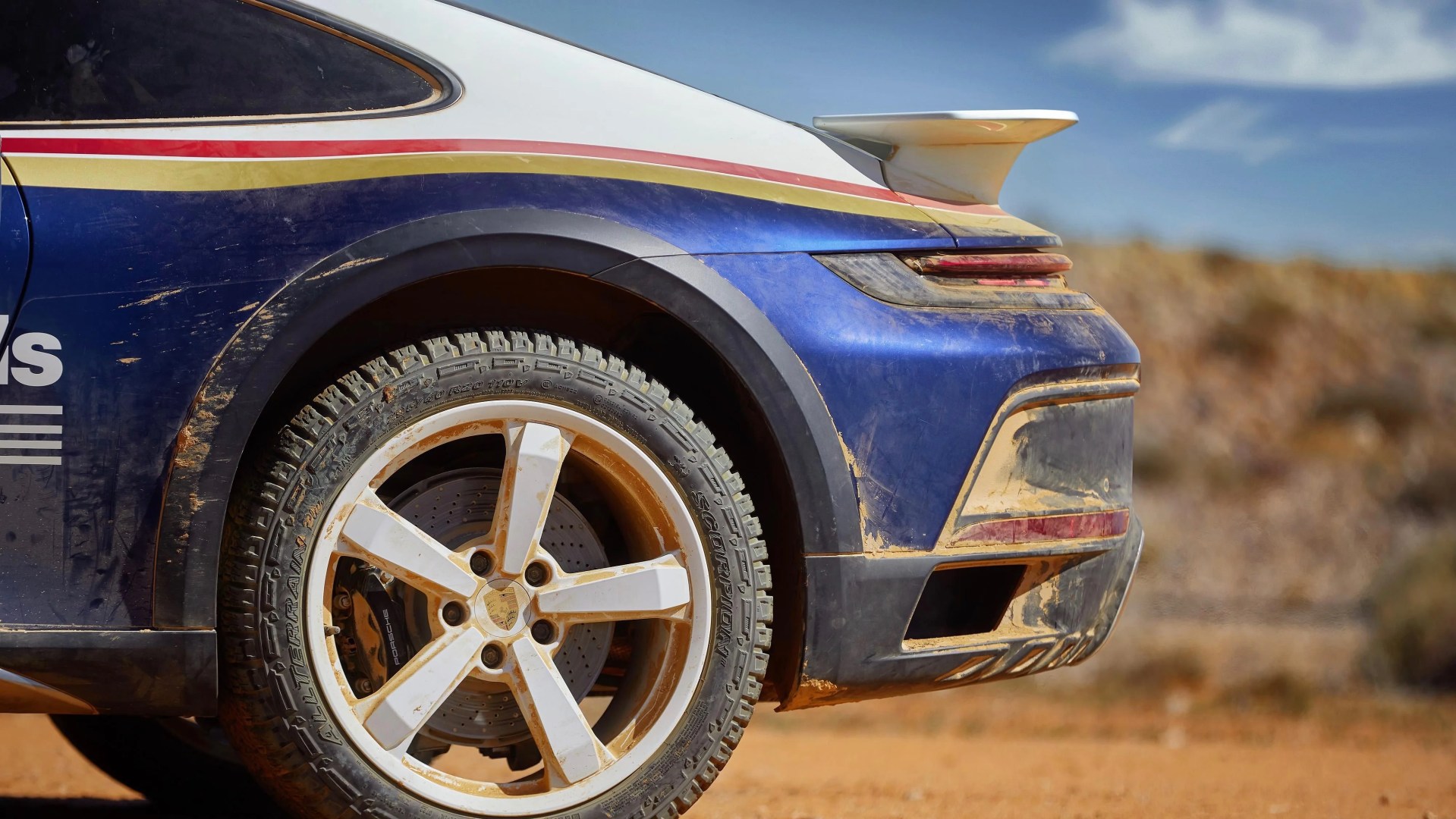 porsche 911 dakar