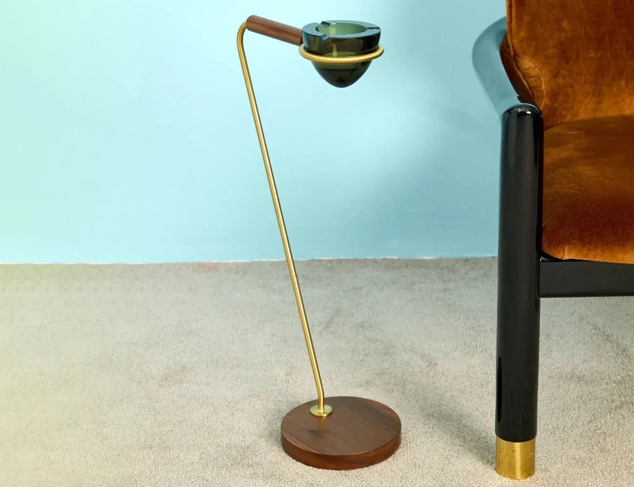 Standing Ashtray
