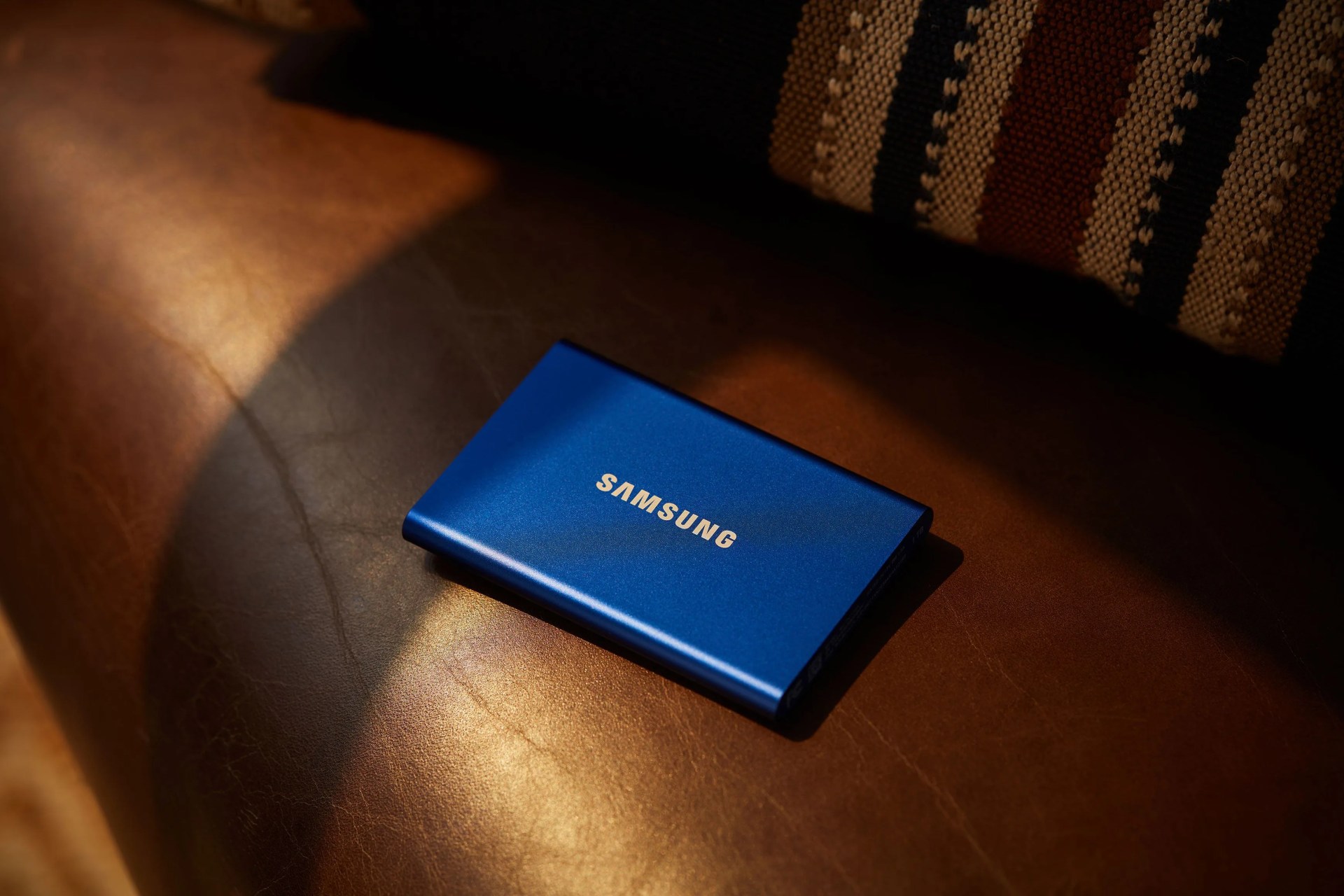 Samsung 2TB T7 Portable SSD