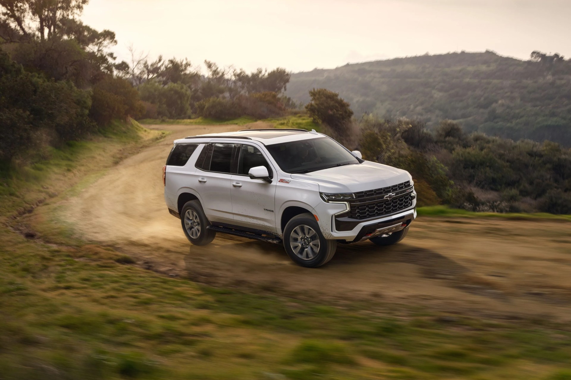 2021 chevrolet tahoe z71 driving on a dirt road