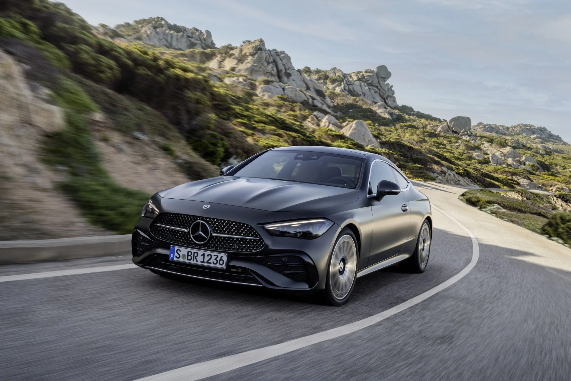 exterieur amg line, graphitgrau magno exterior amg line, graphite grey magno interieur amg line, nappaleder tonkabraun interior amg line, nappa leather tonka brown