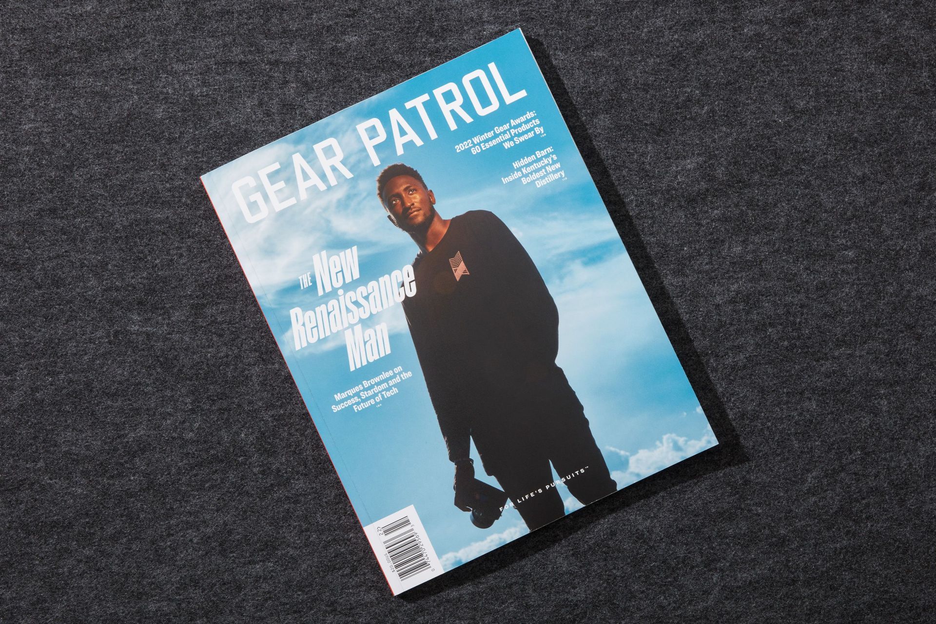 front cover of gear patrol issue 19