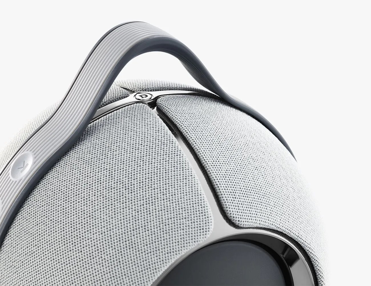 devialet mania speaker