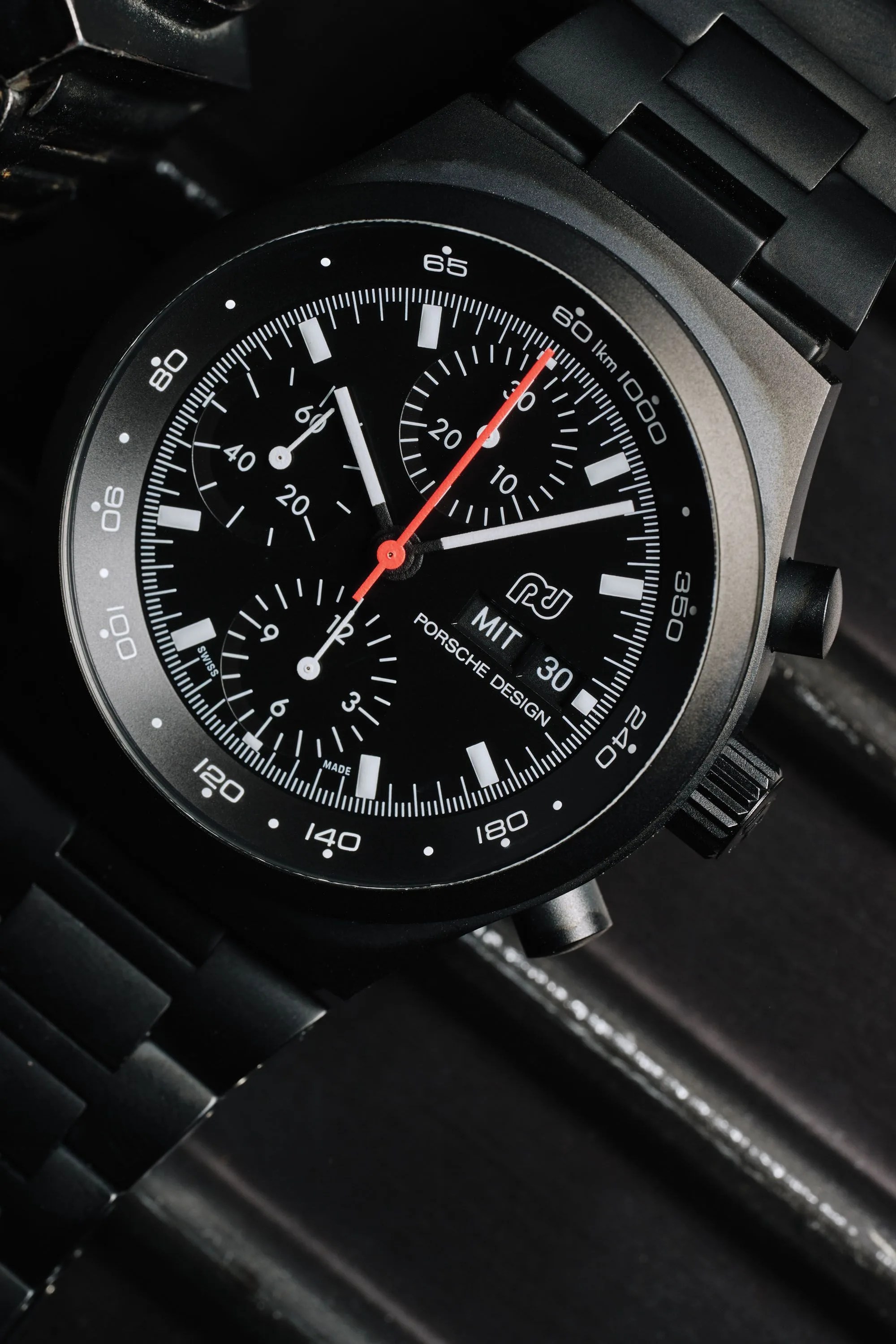 porsche design chronograph 1 watch face