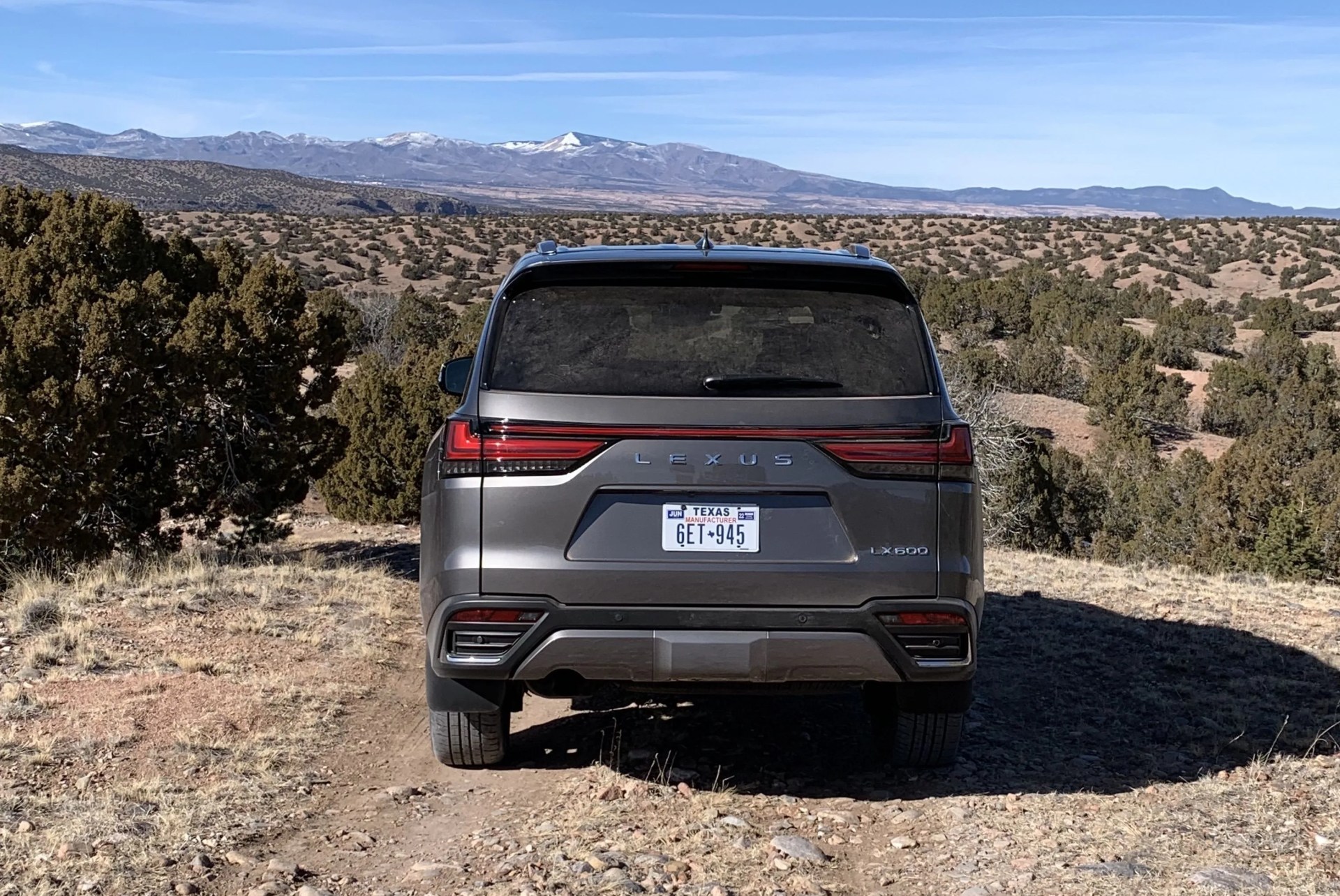 lexus lx 600