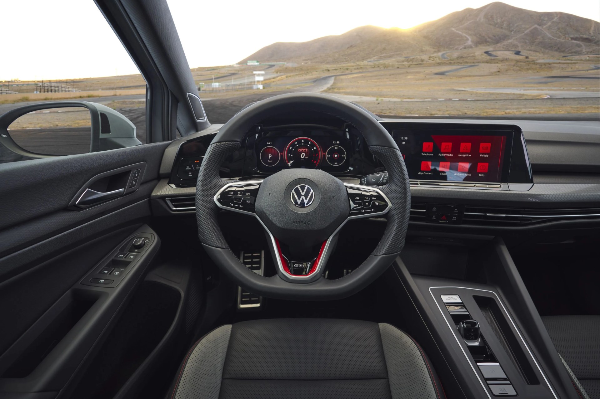 volkswagen gti 2022 steering wheel