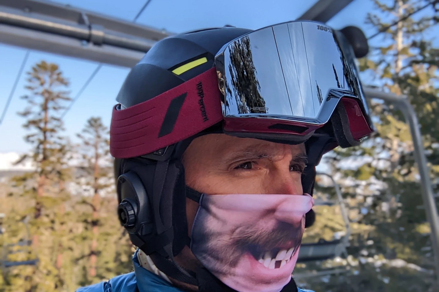 snow goggles