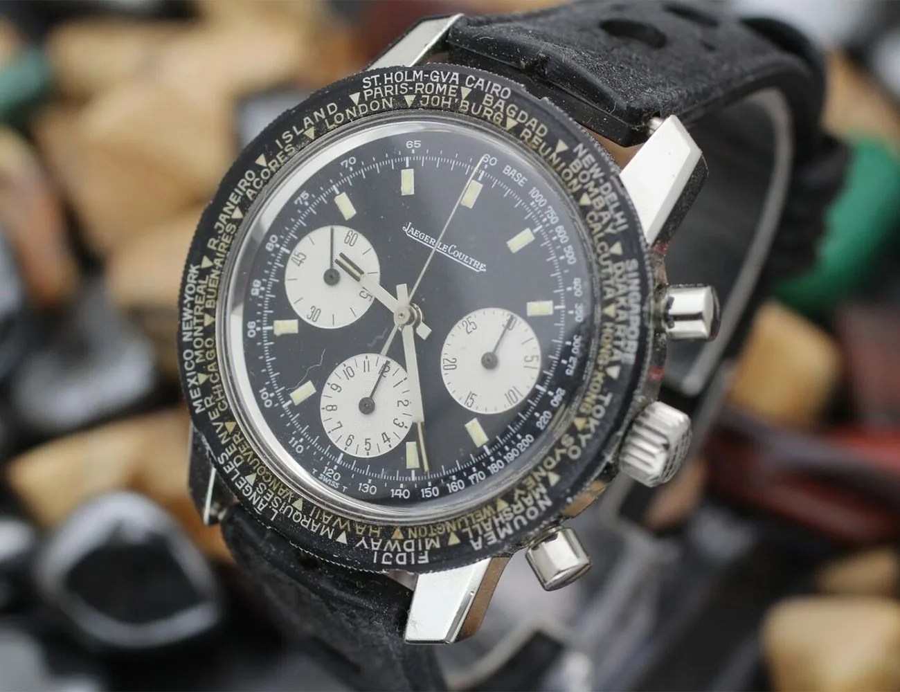 1960's jaeger lecoultre shark chronograph valjoux 72 steel watch