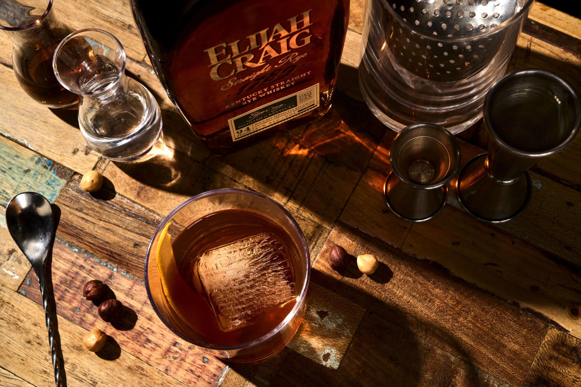 elijah craig straight rye whiskey