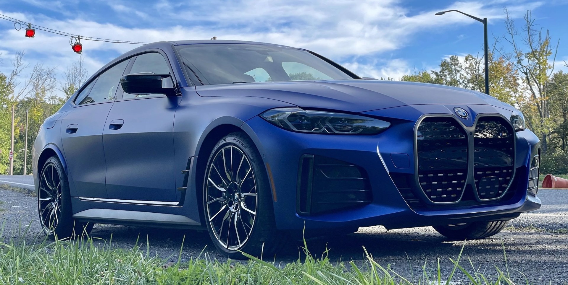 bmw i4 2022 matte blue m50i
