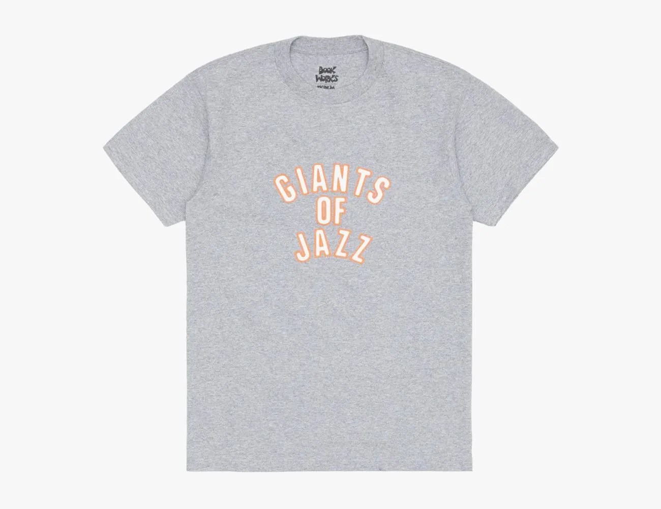 gray tshirt