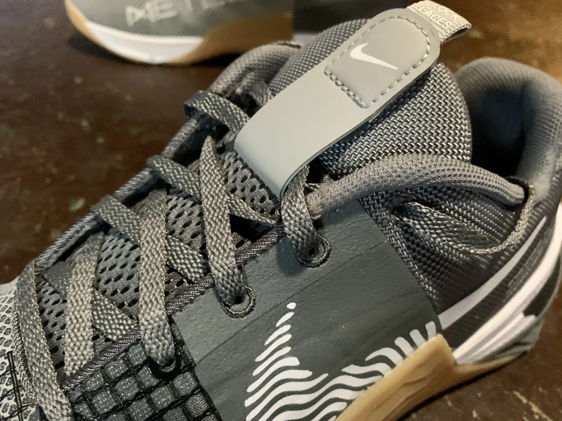 nike metcon 8 upper