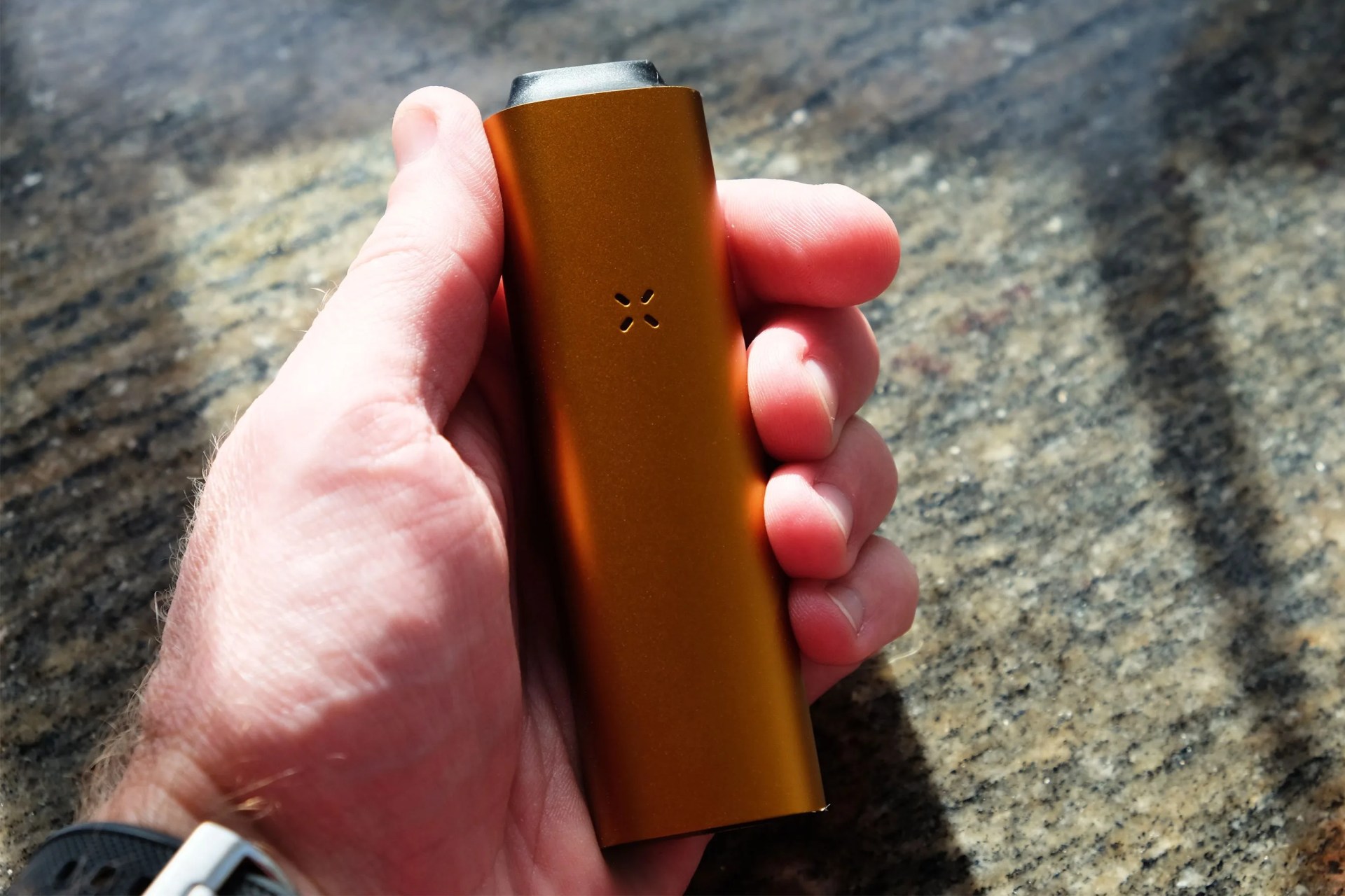 pax 3 vape in a hand