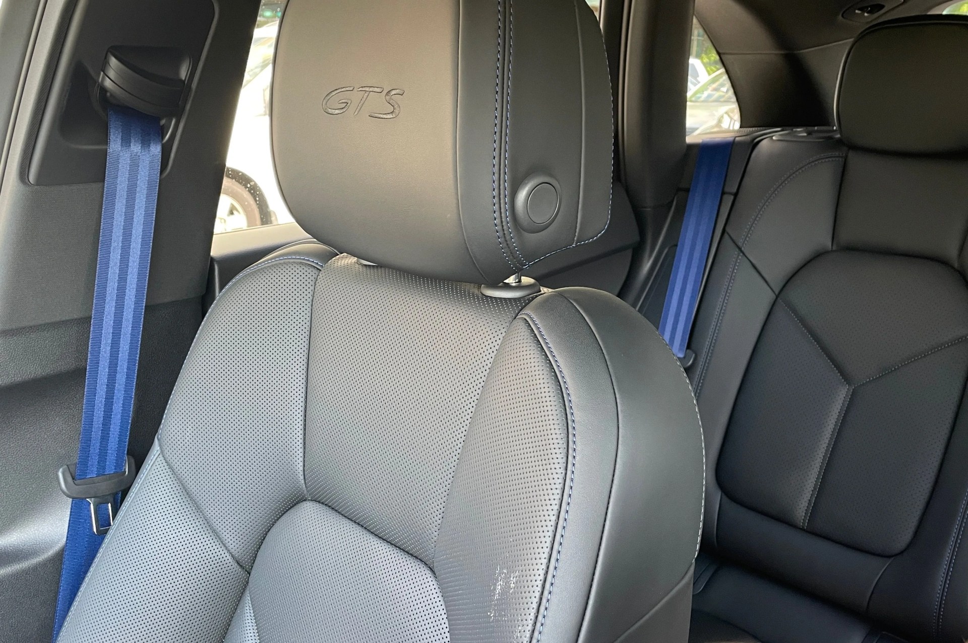 porsche macan gts
