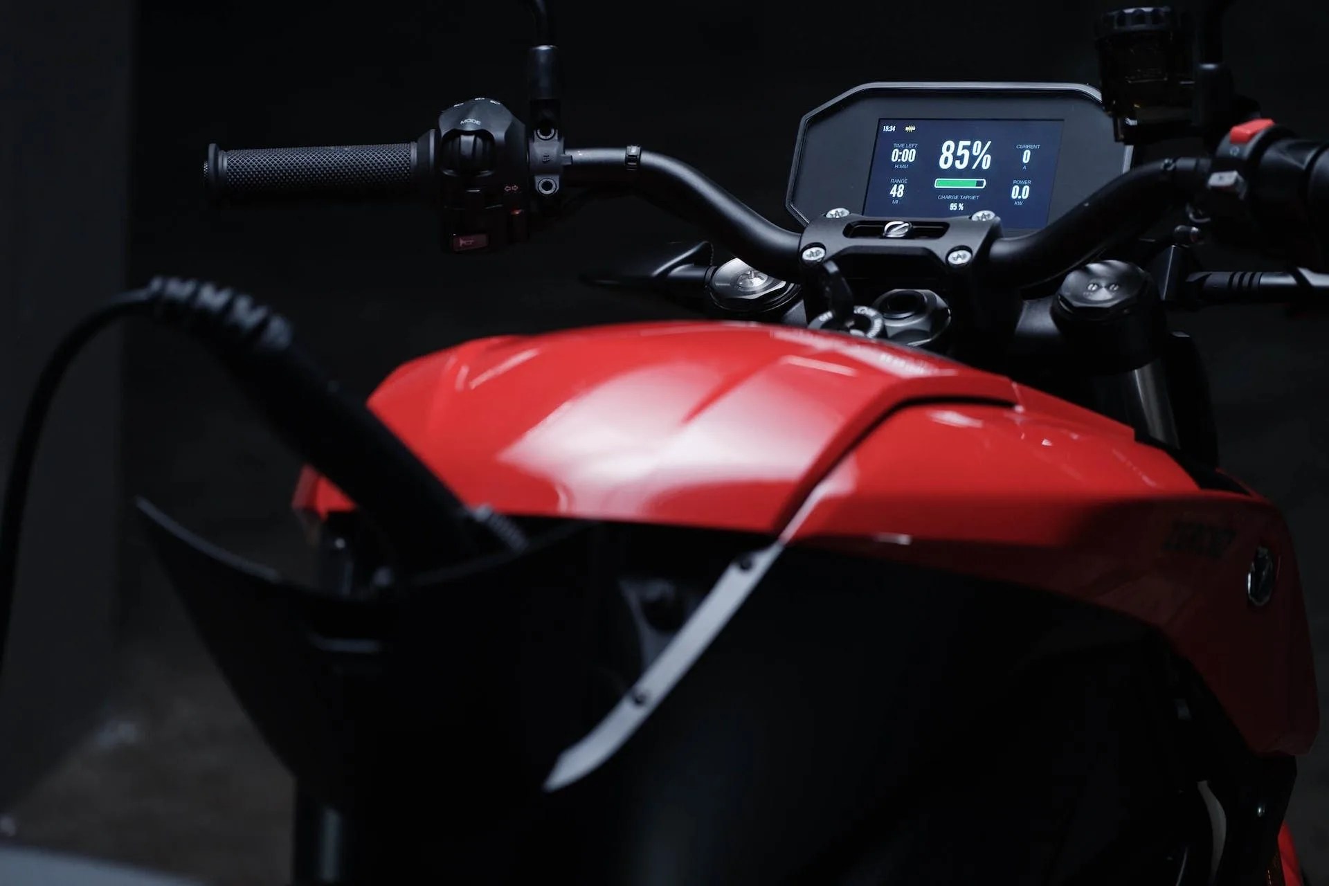 front screen and handlebars of a zero motorcycle
