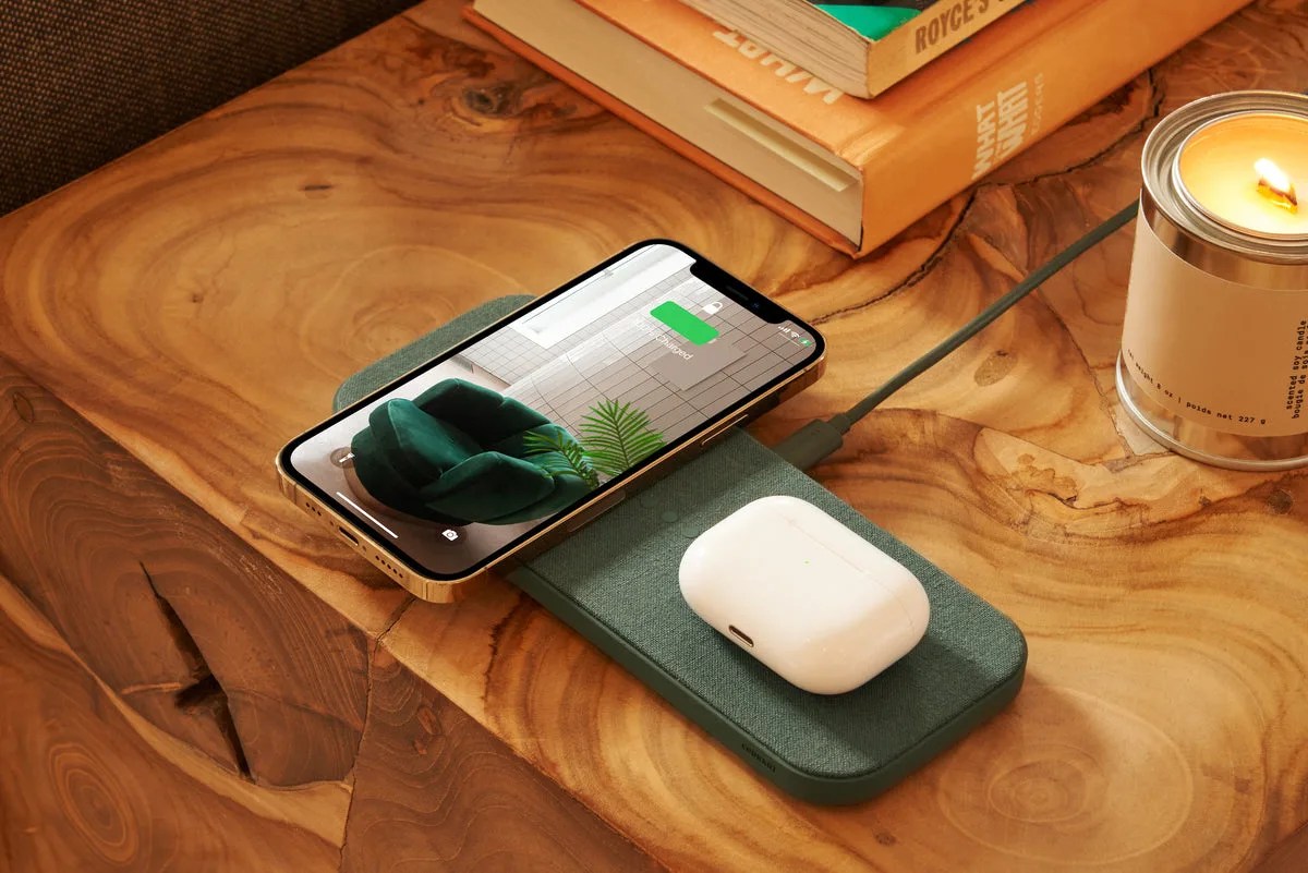 wireless charging valet tray