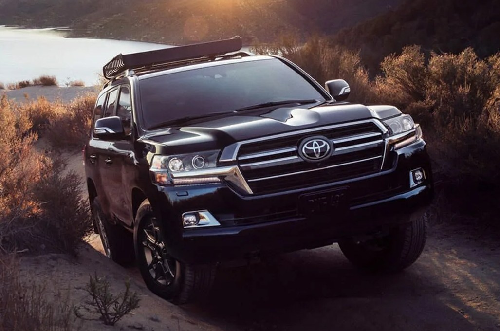 toyota land cruiser 2020
