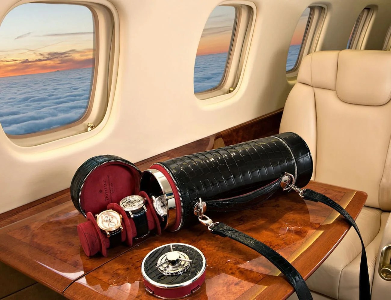 Travel-With-Watch-Gear-Patrol-Case