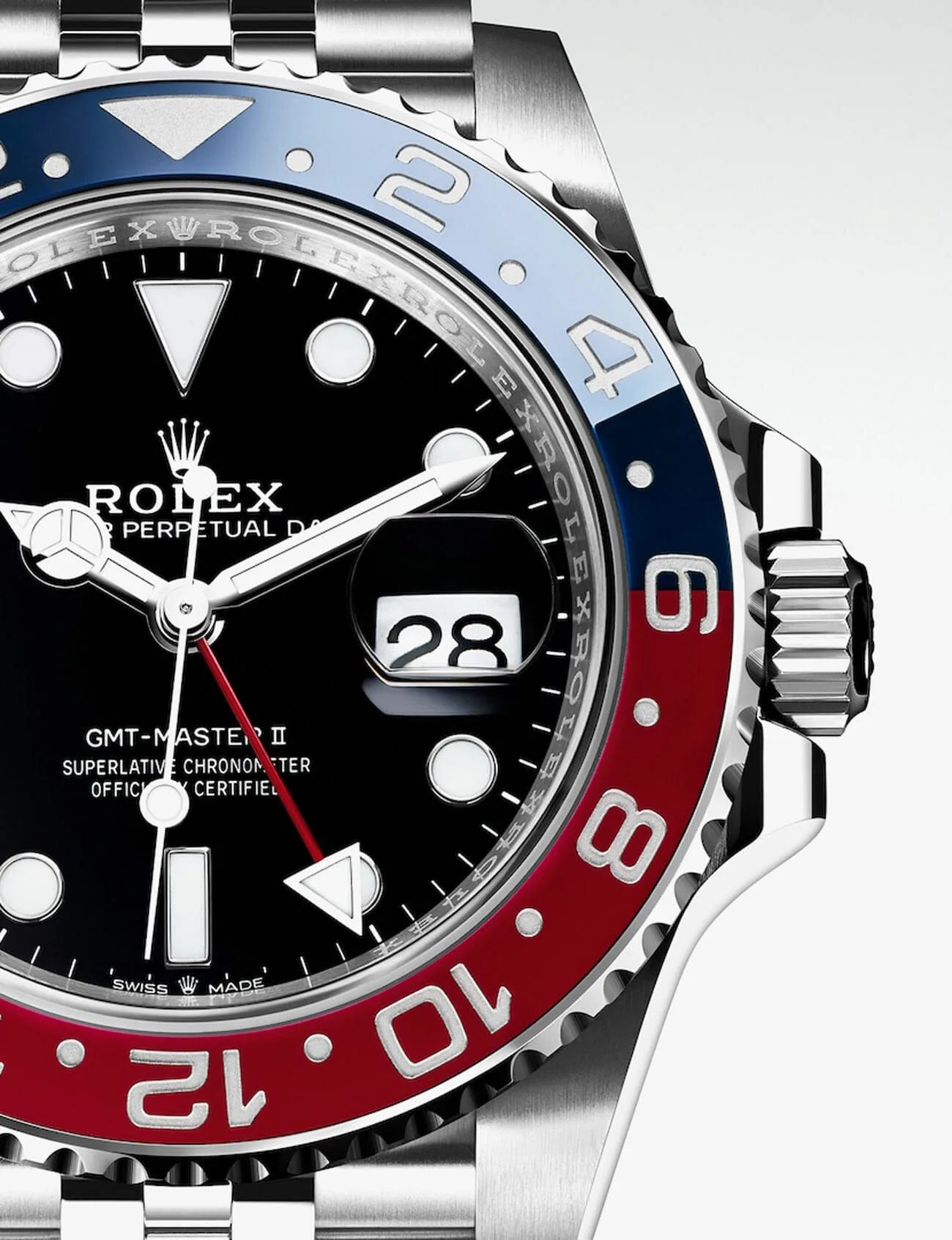 Travel-With-Watch-Gear-Patrol-GMT