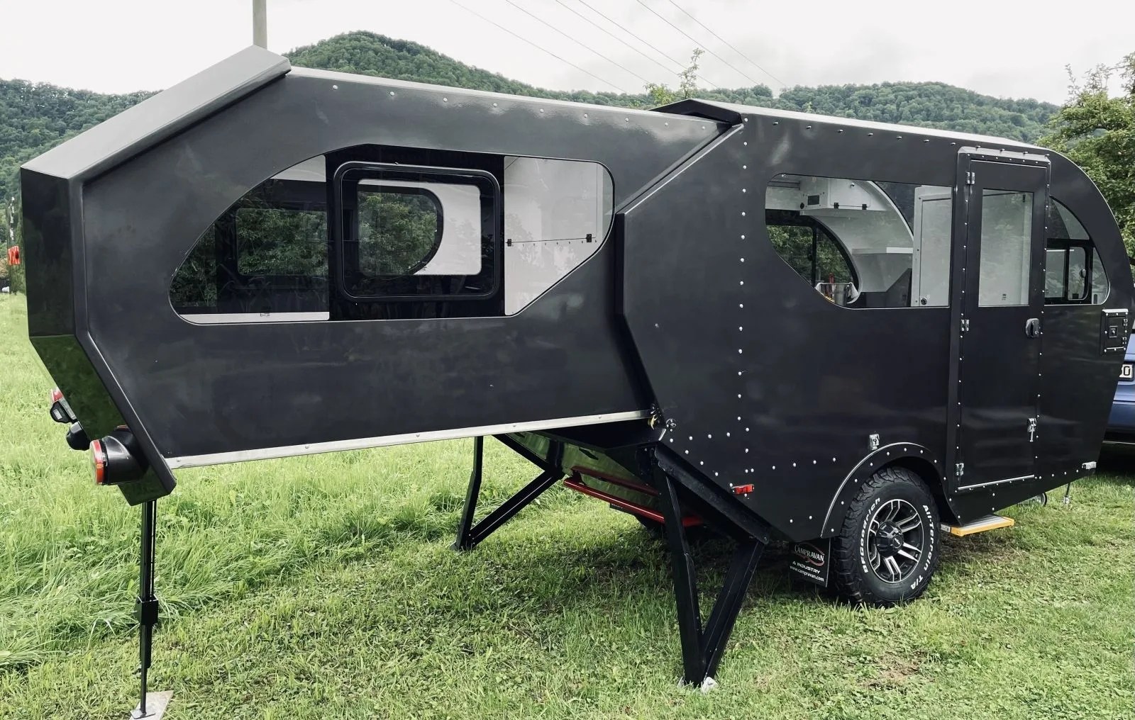 raptor xc extendable camping trailer