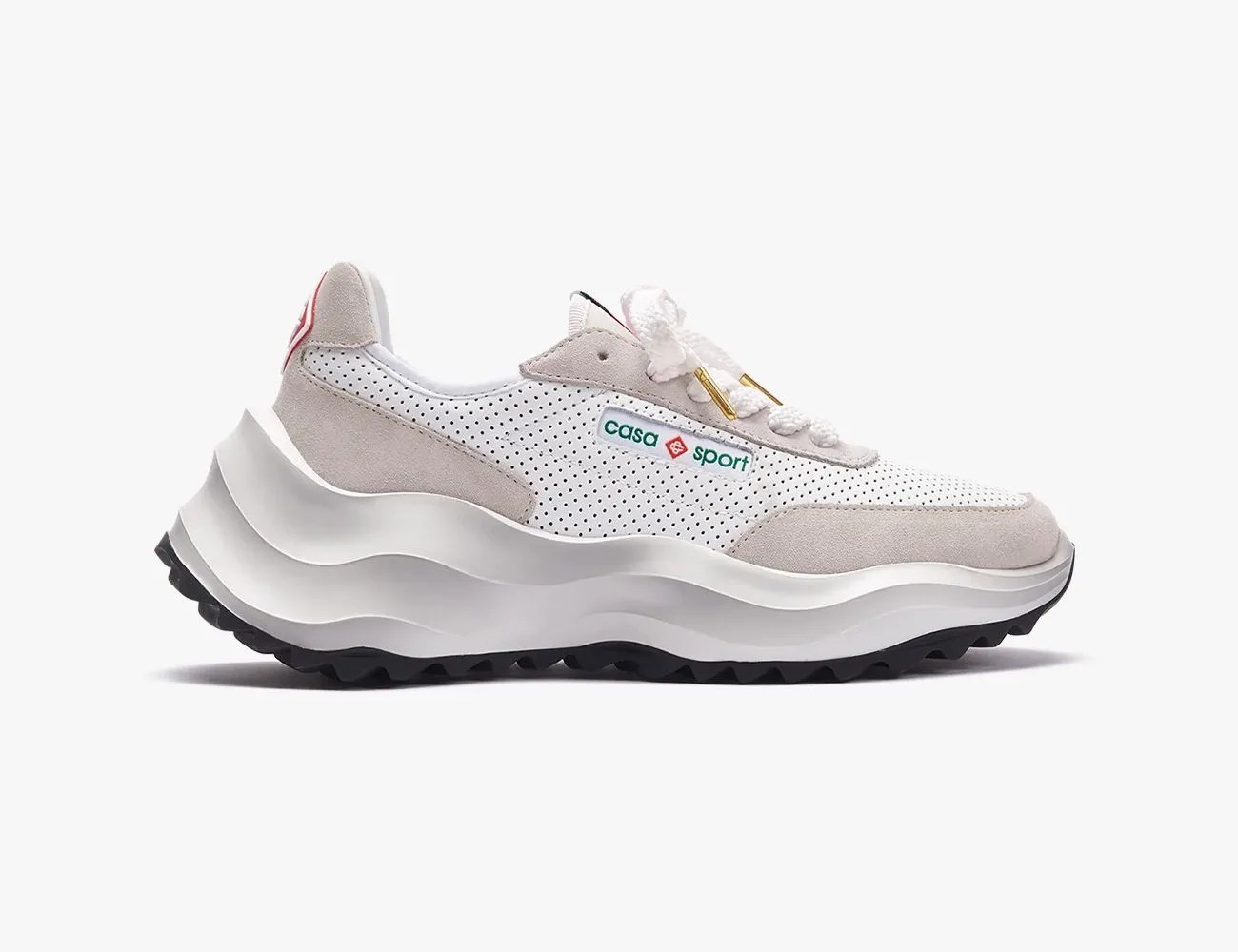 athletic shoe