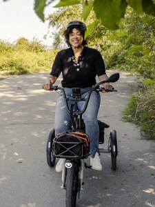 electric tricycle