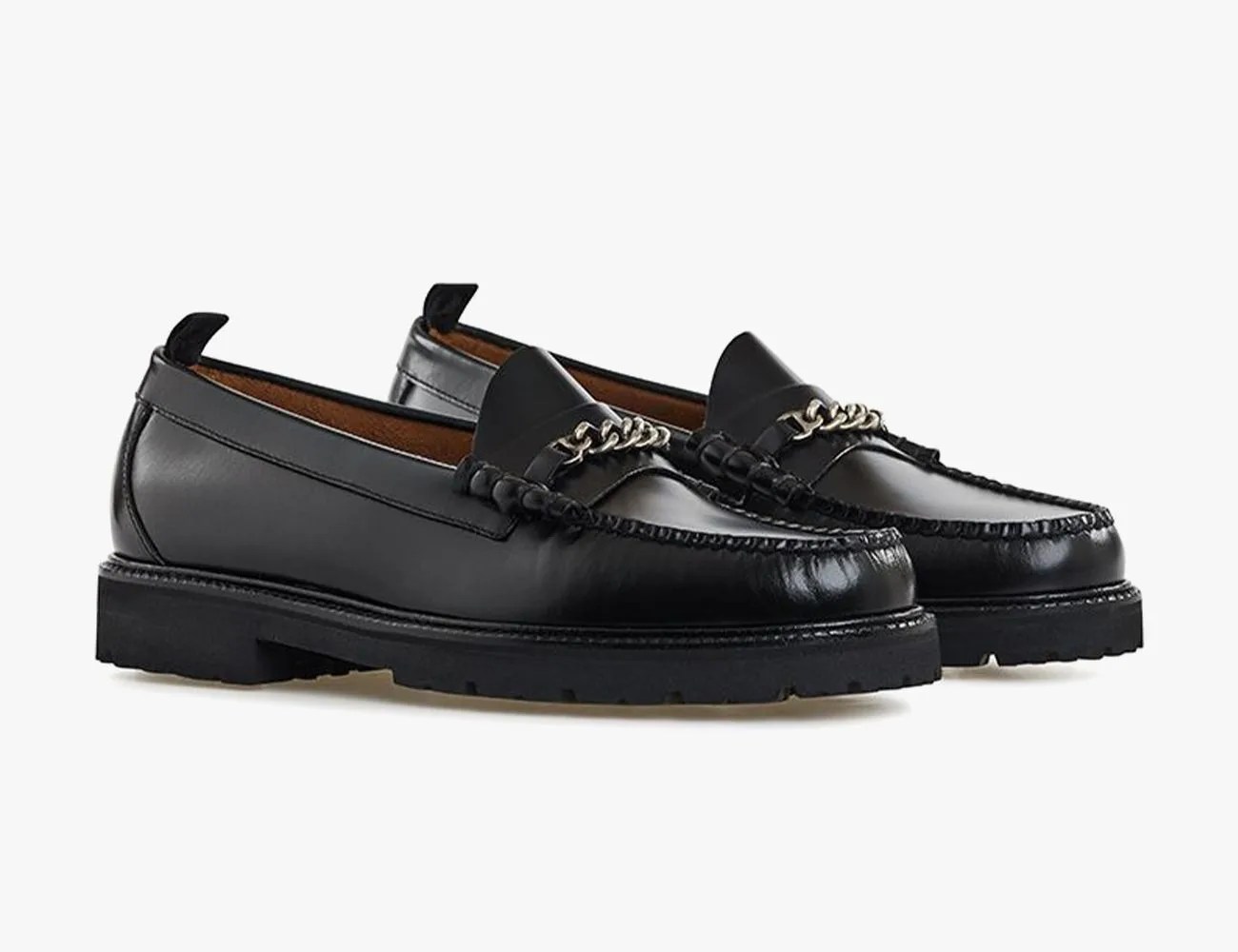 blak loafers