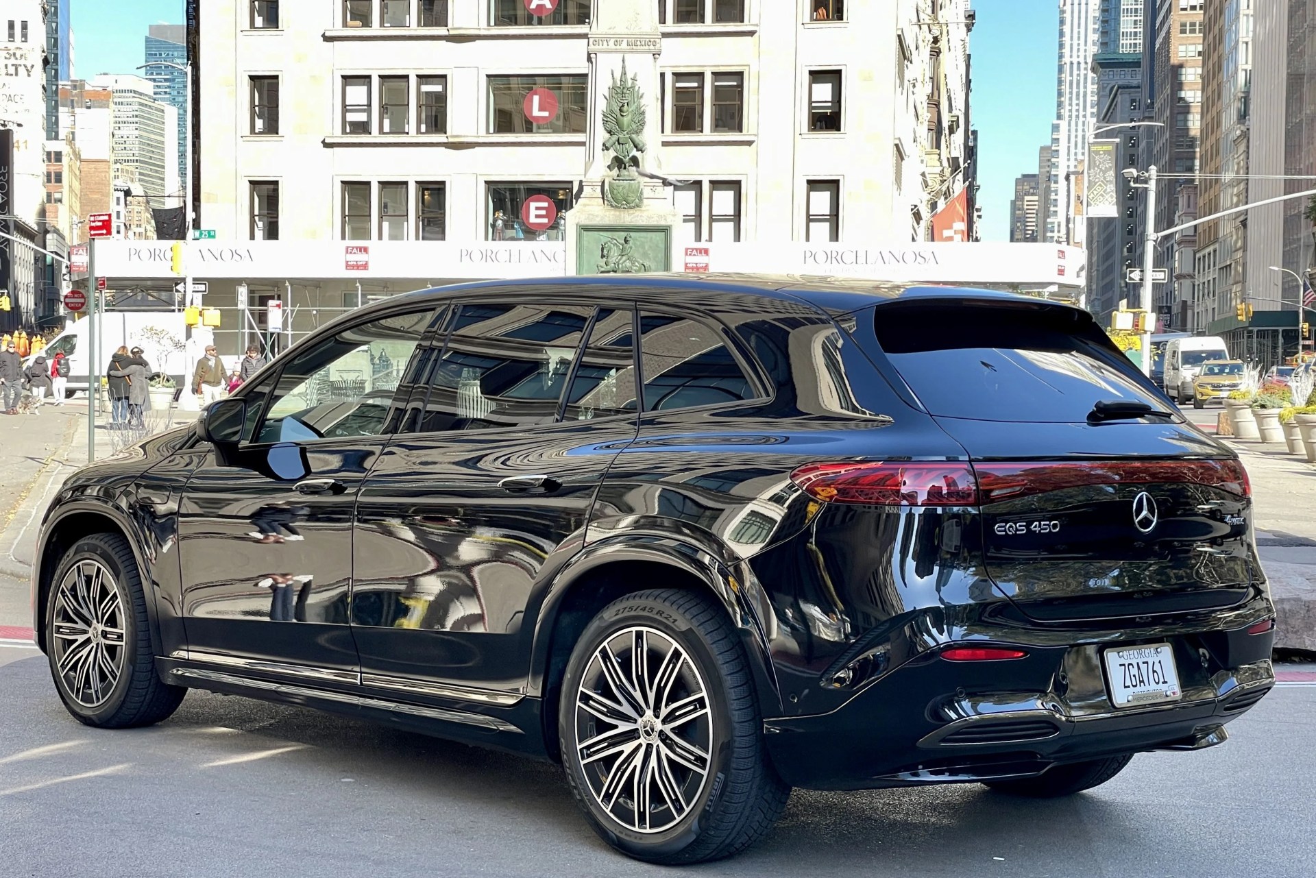mercedes benz eqs suv