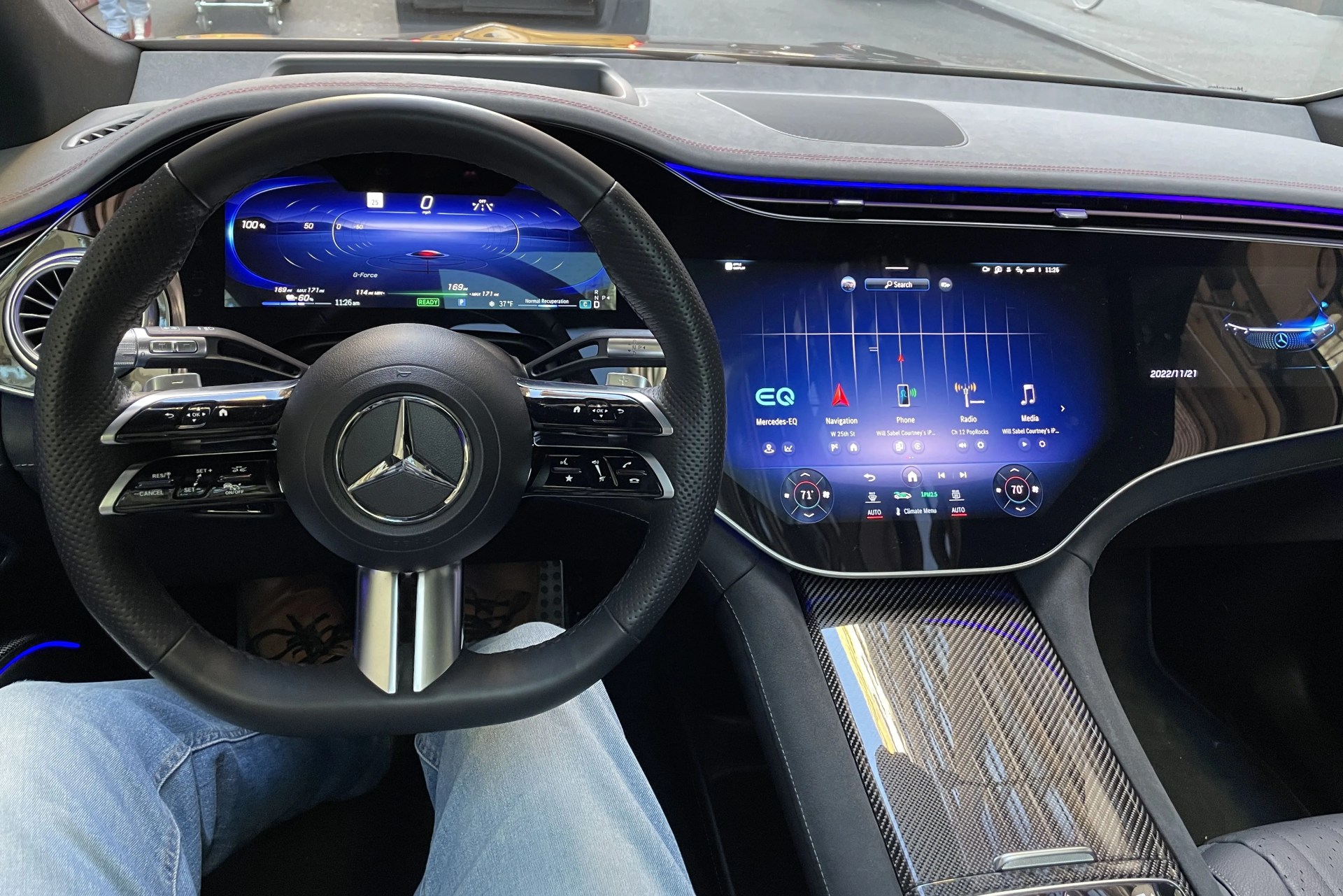 mercedes benz eqs suv interior