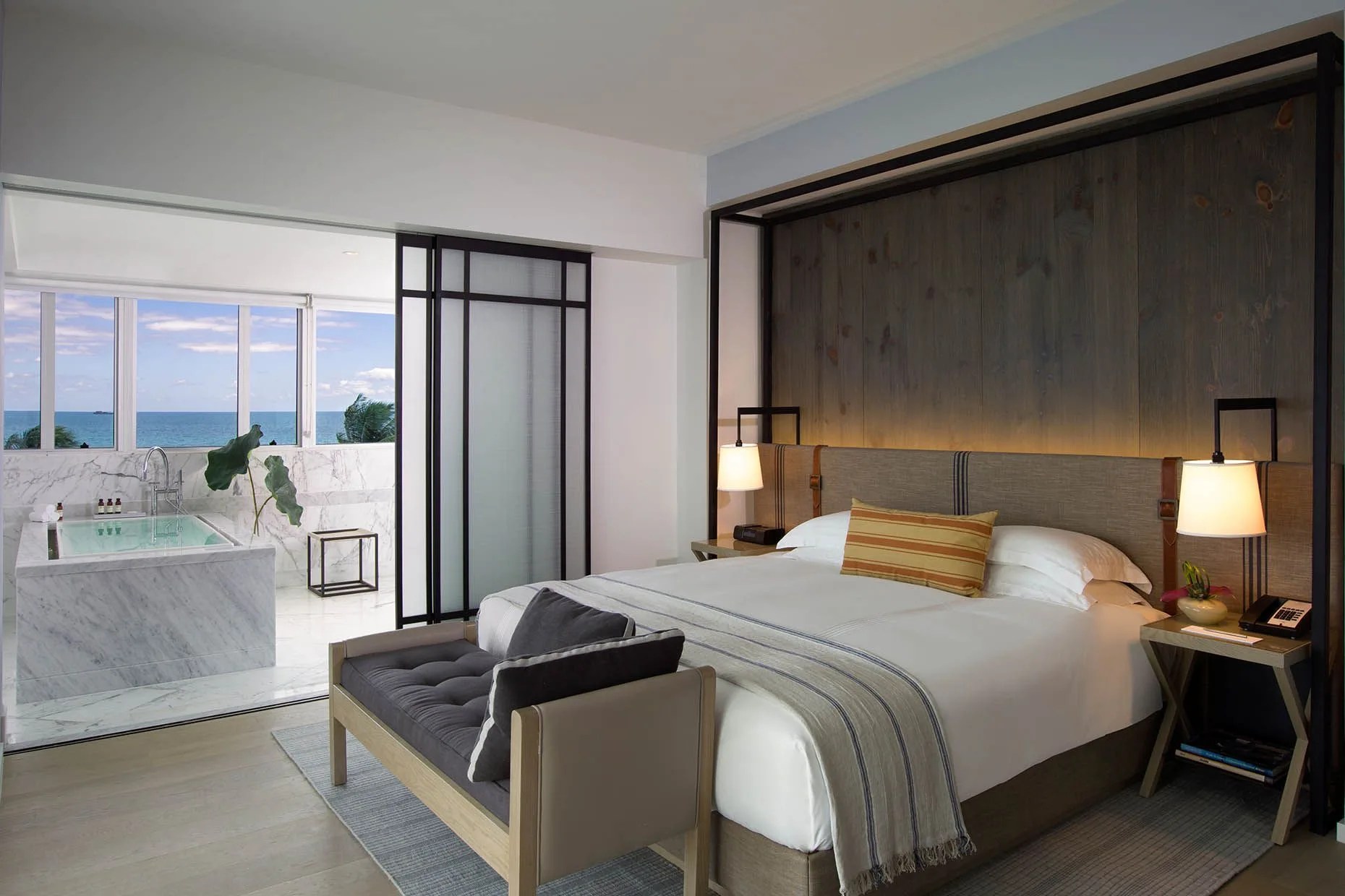 hotel victor south beach