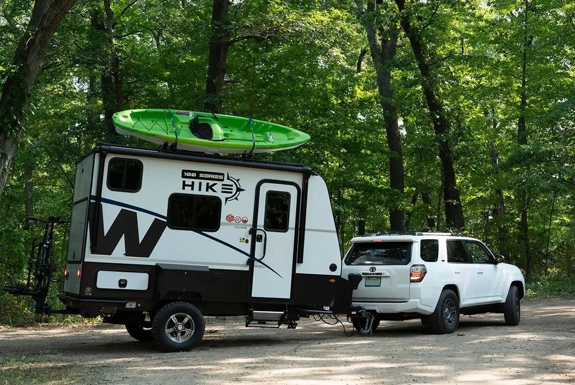 winnebago hike 100
