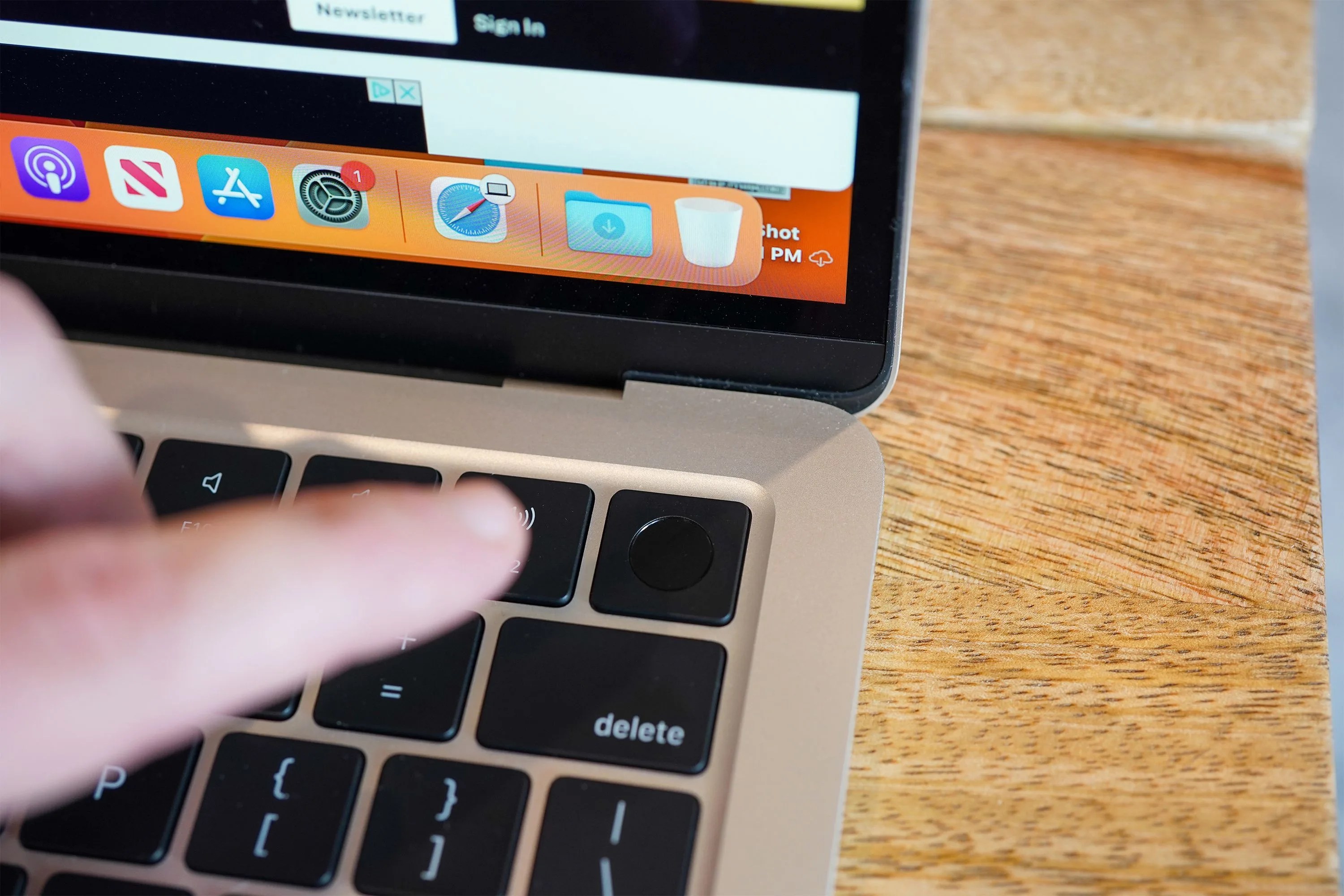 apple m2 macbook pro