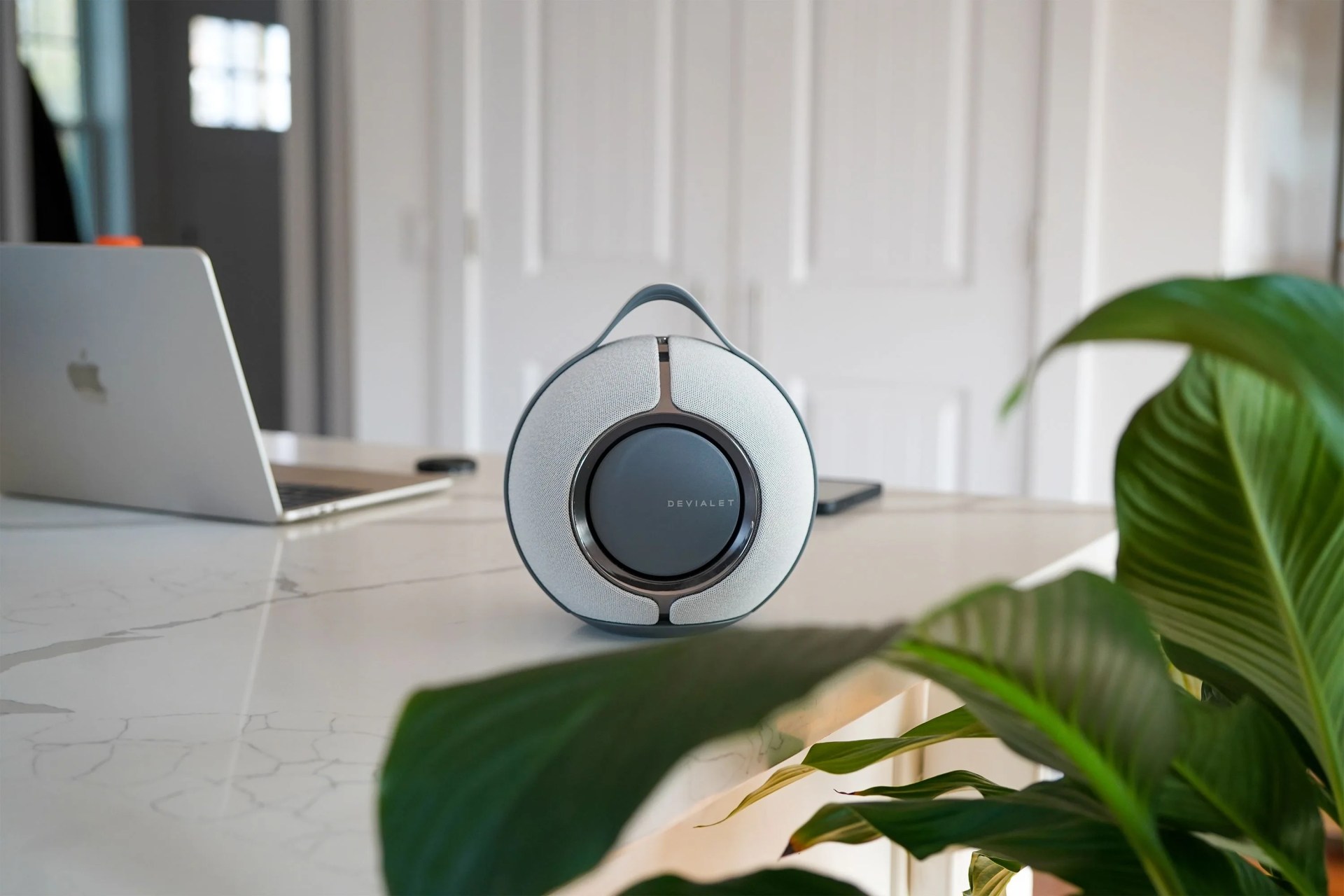 devialet mania speaker