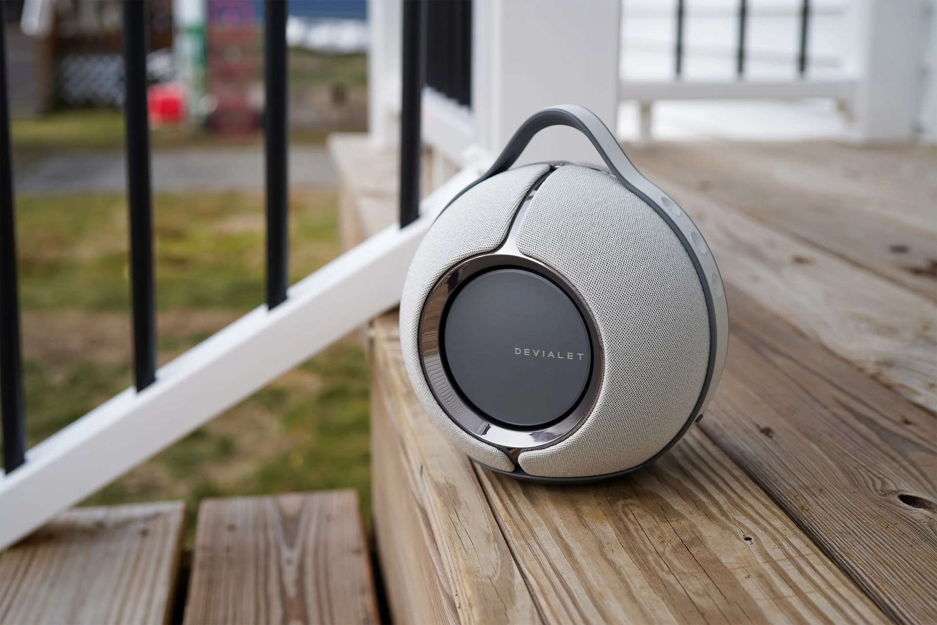 devialet mania speaker