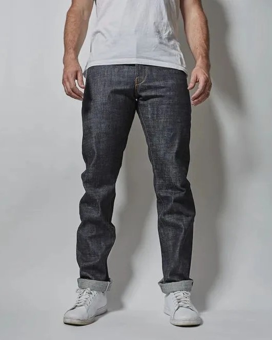 man wearing fitted underground d16 mpd jean