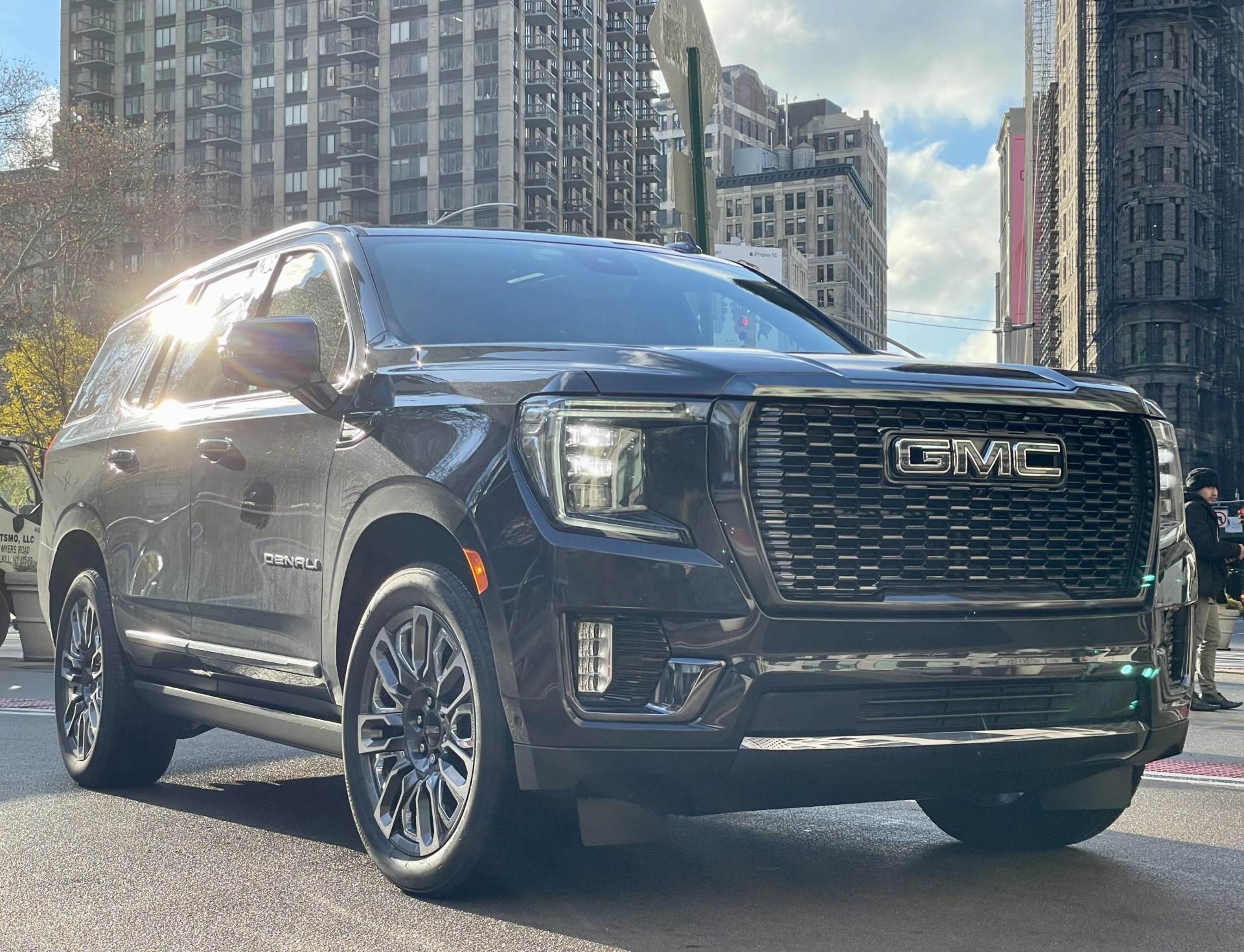 gmc yukon denali ultimate 2023