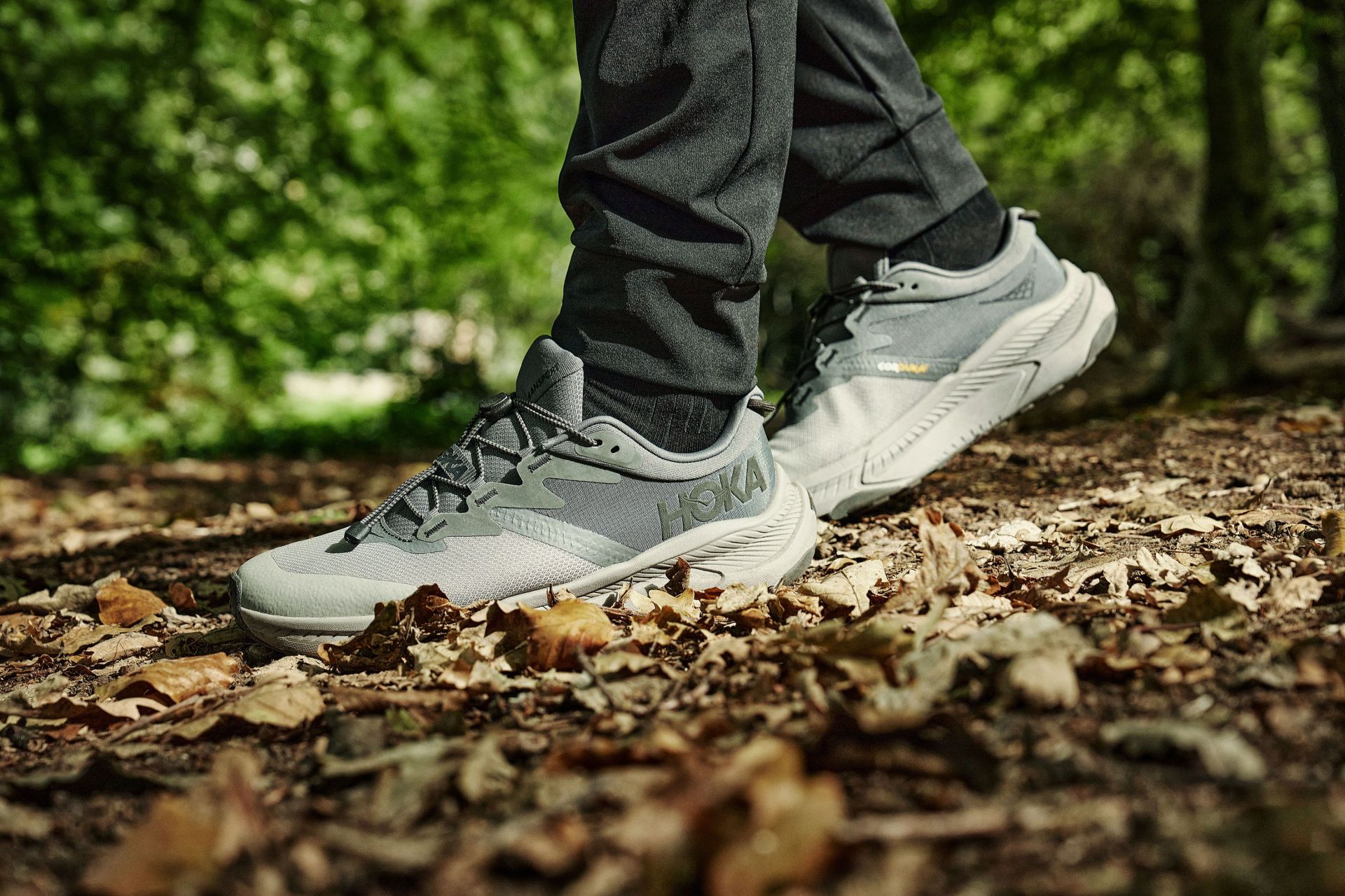 hoka one one transport shoe