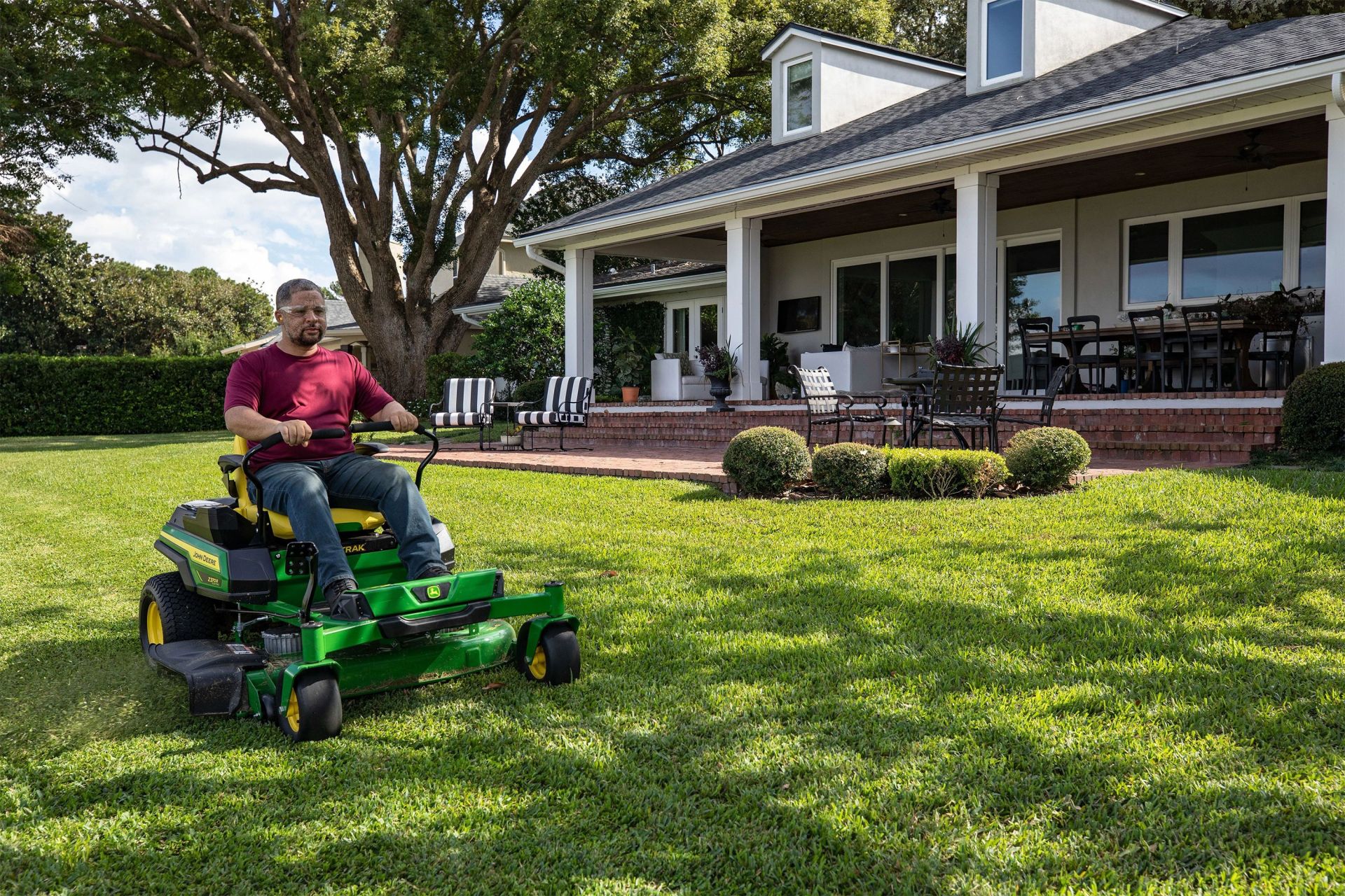john deere z370r electric ztrak residential zero turn mower lead