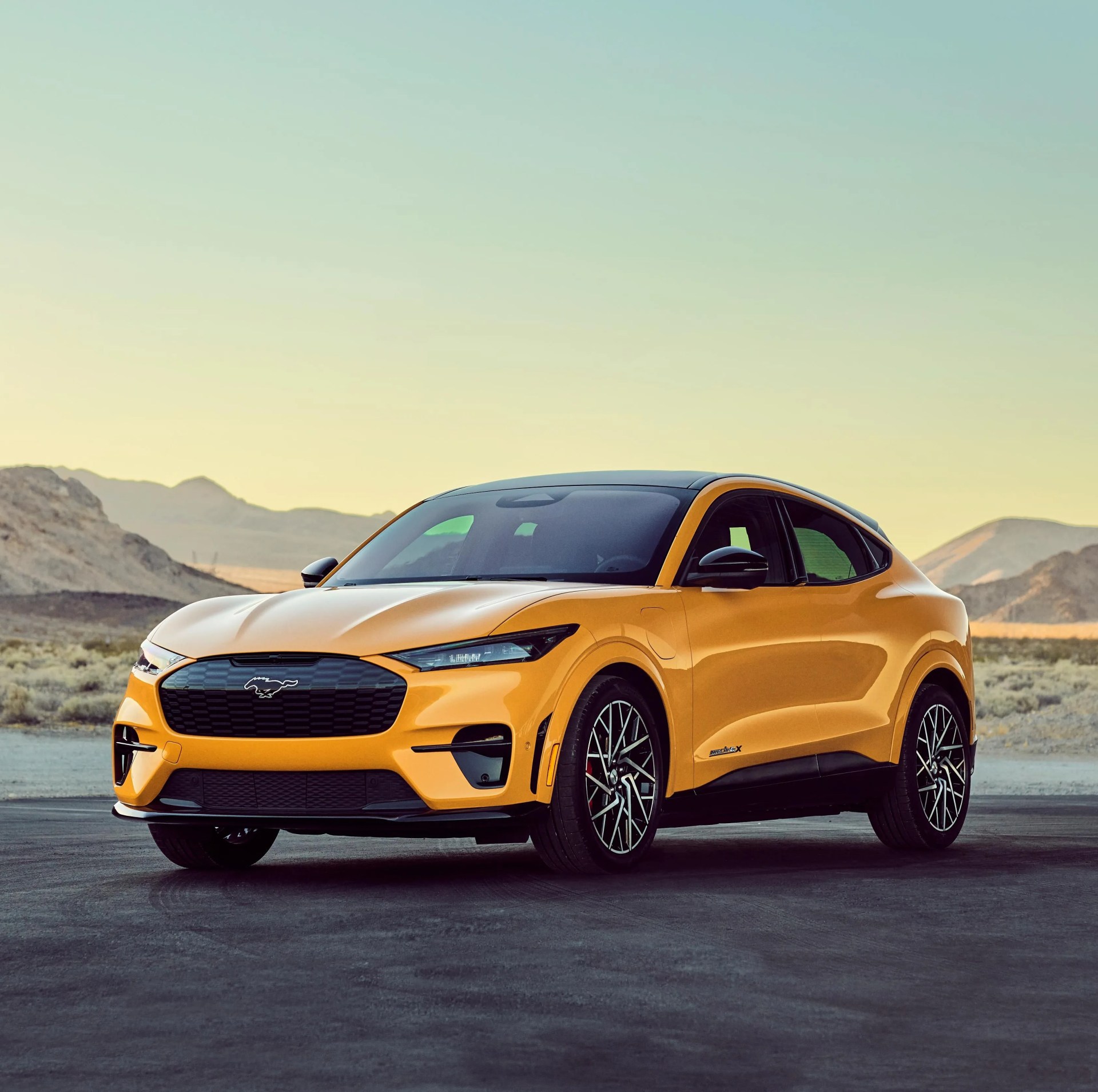 mustang mach e gt performance edition 2021