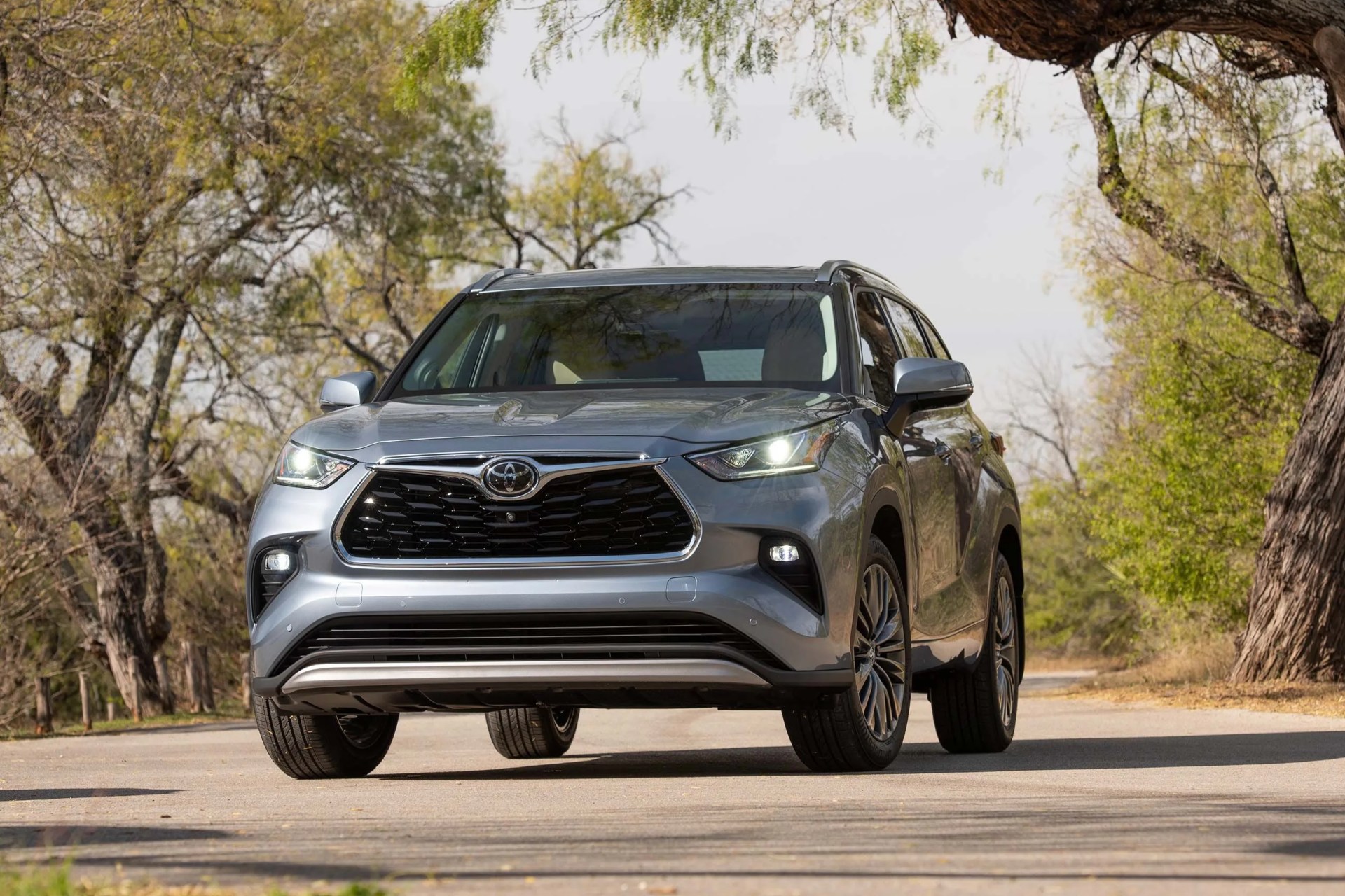 toyota highlander review