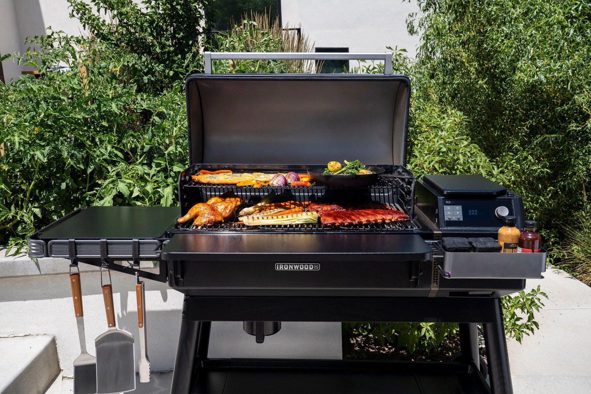 traeger ironwood grill