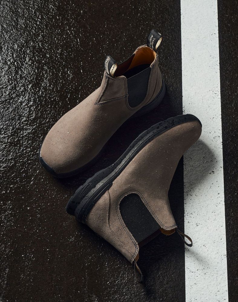 blundstone boots