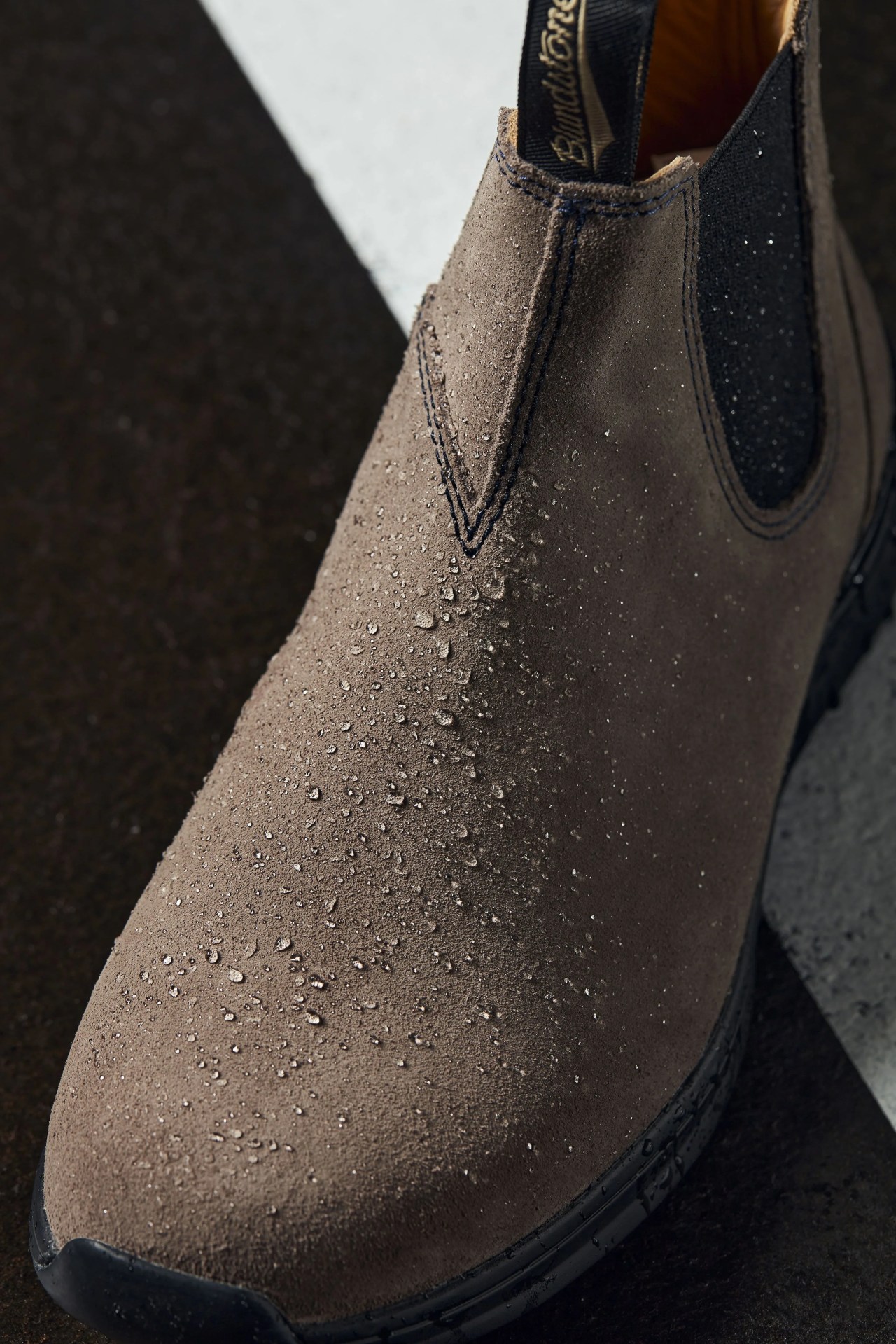 blundstone boots