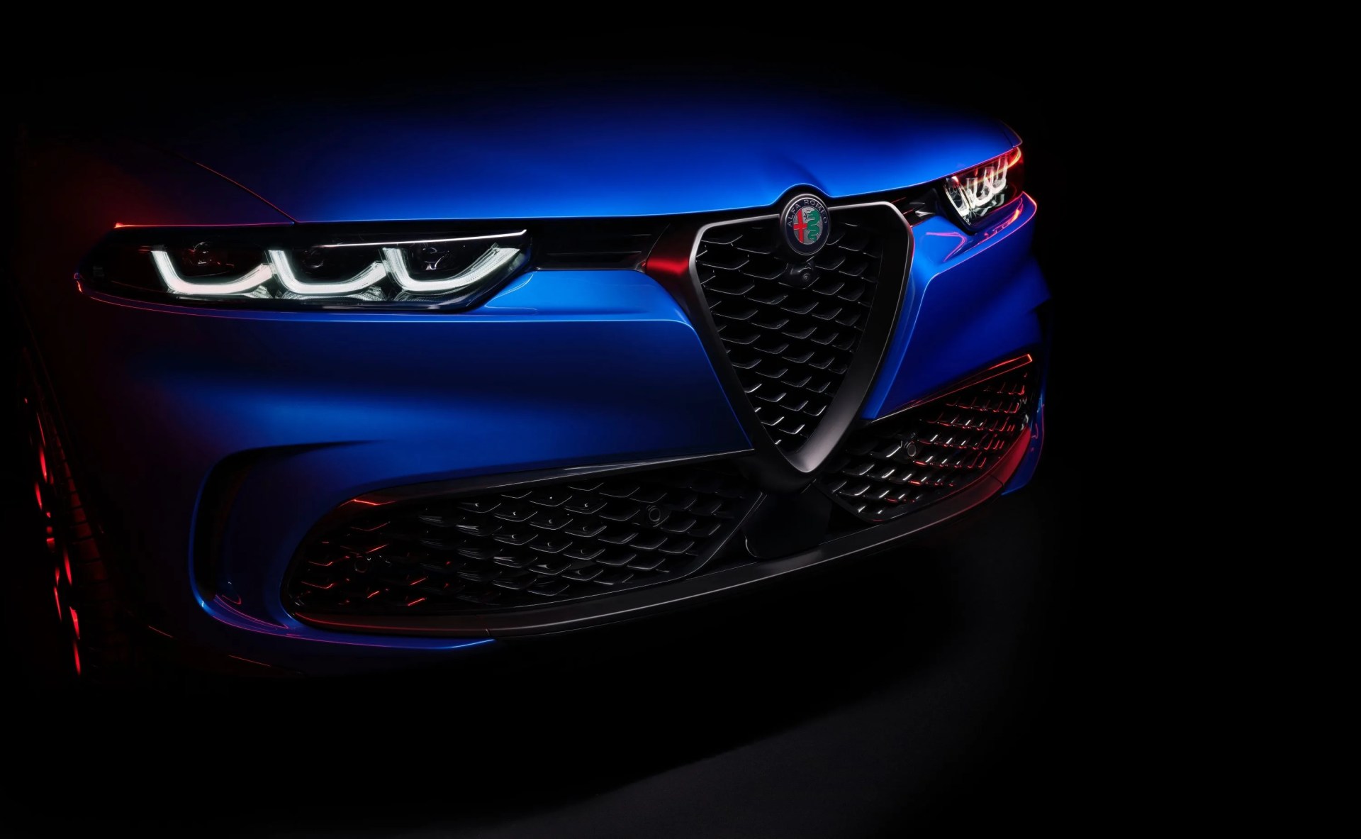 2023 alfa romeo tonale european spec "trefoil" grille