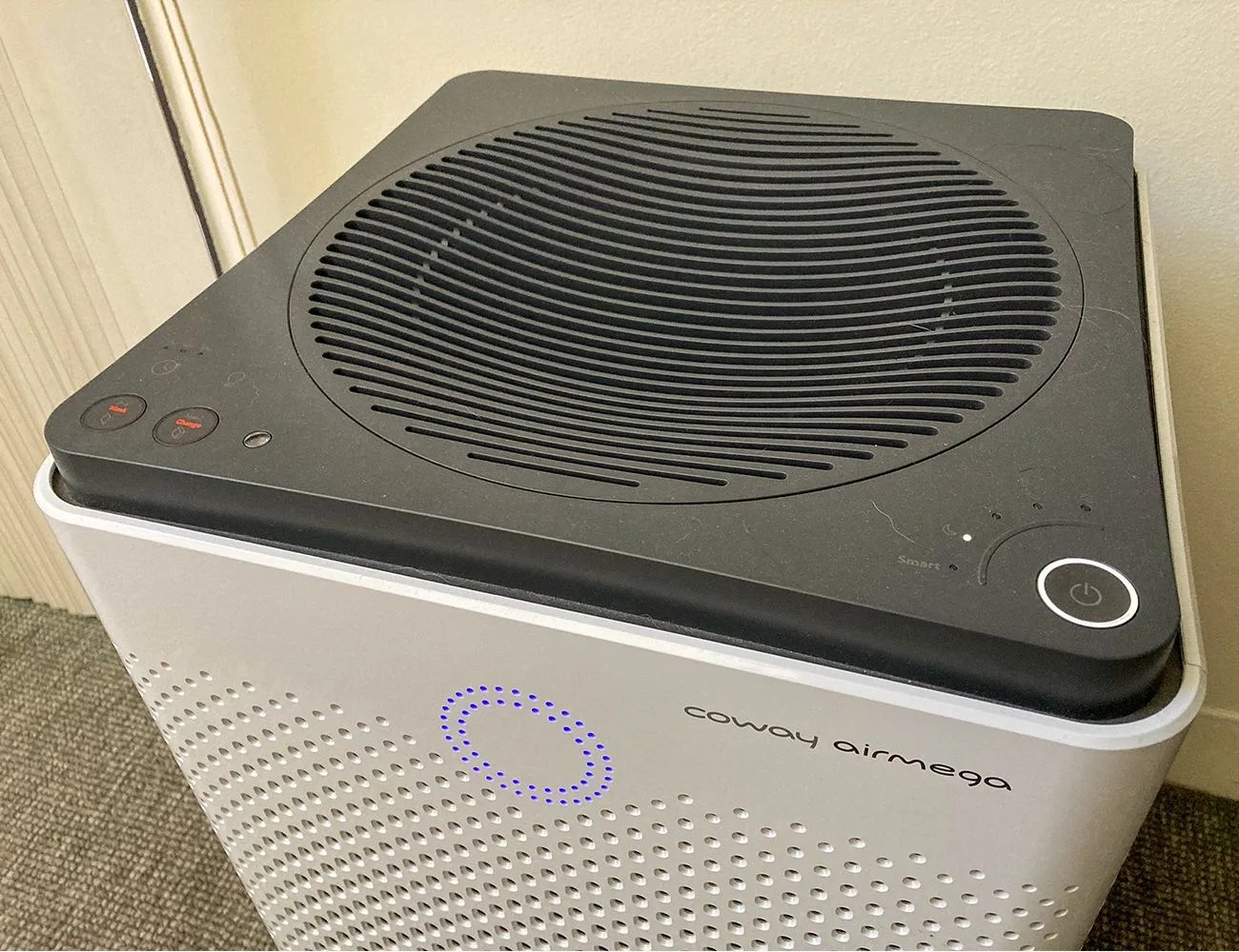 top of a coway airmega 400 air purifier