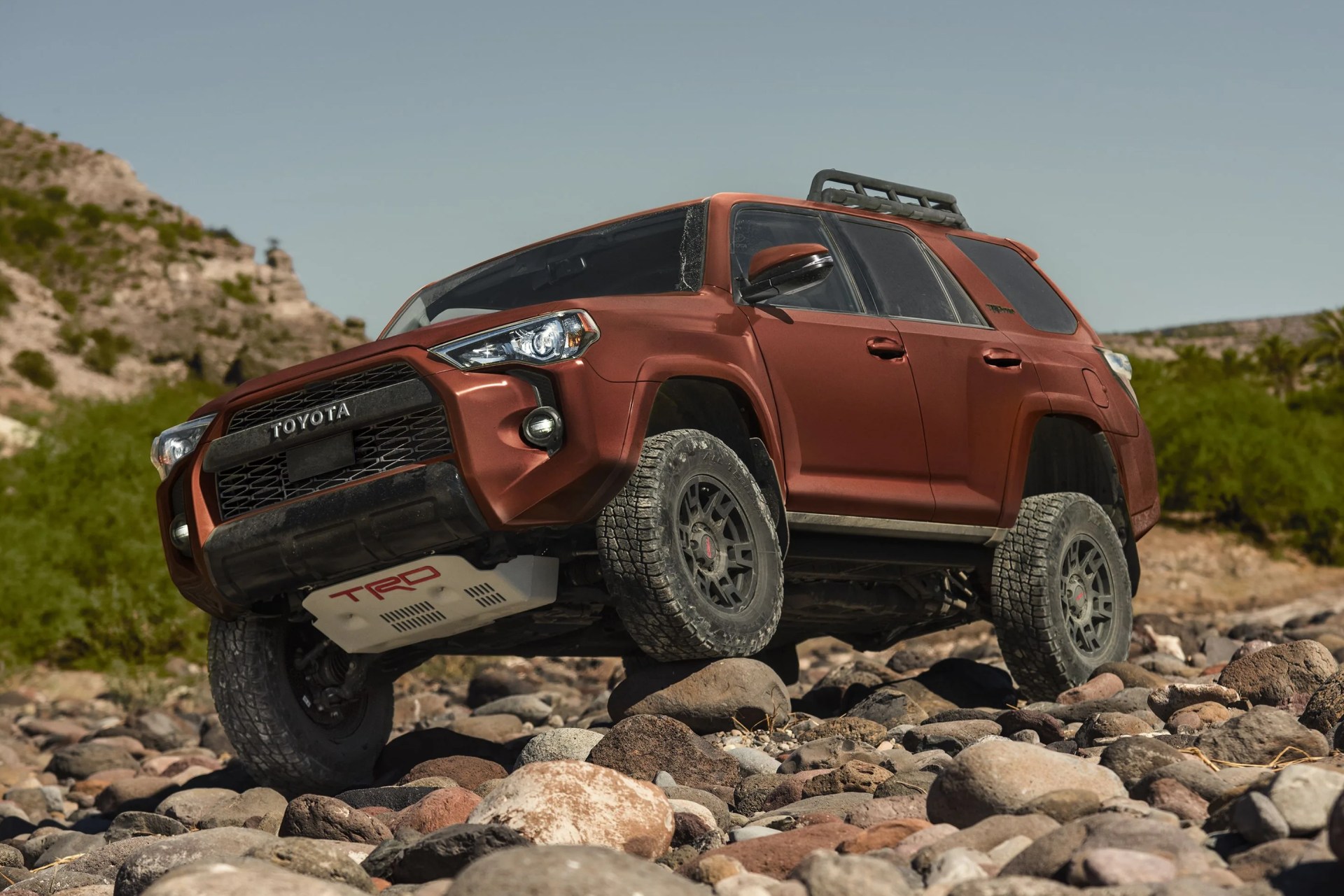 4runner trd pro on rocks