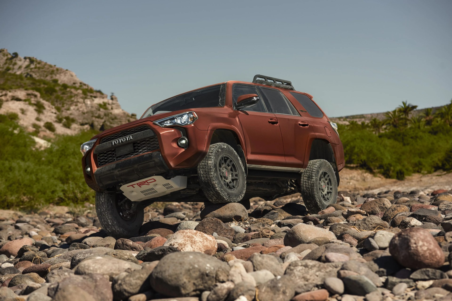 4runner trd pro on rocks