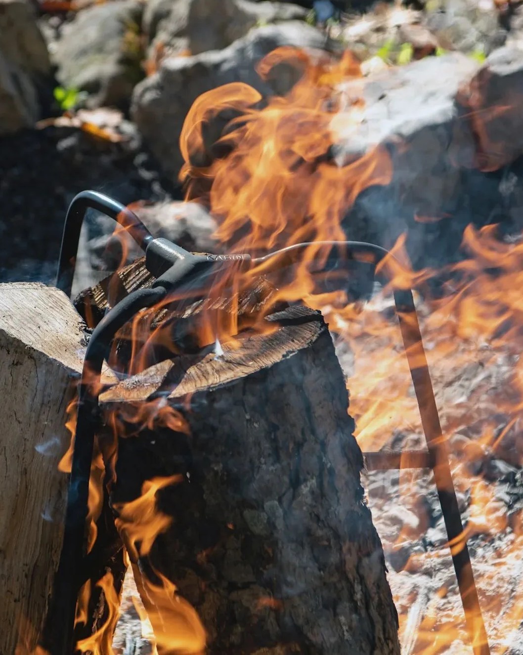 kabin flame frame vertical bonfire builder