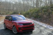 2023 land rover range rover sport in red