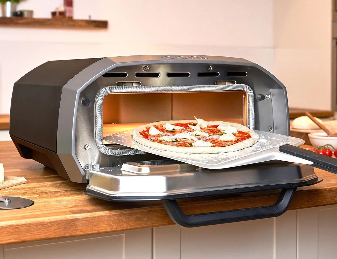 ooni volt pizza oven